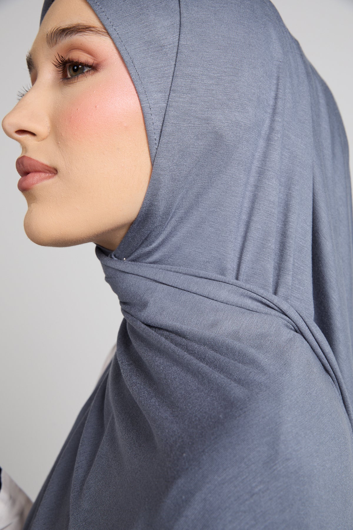 Ash Blue Jersey Hijab - Image 2