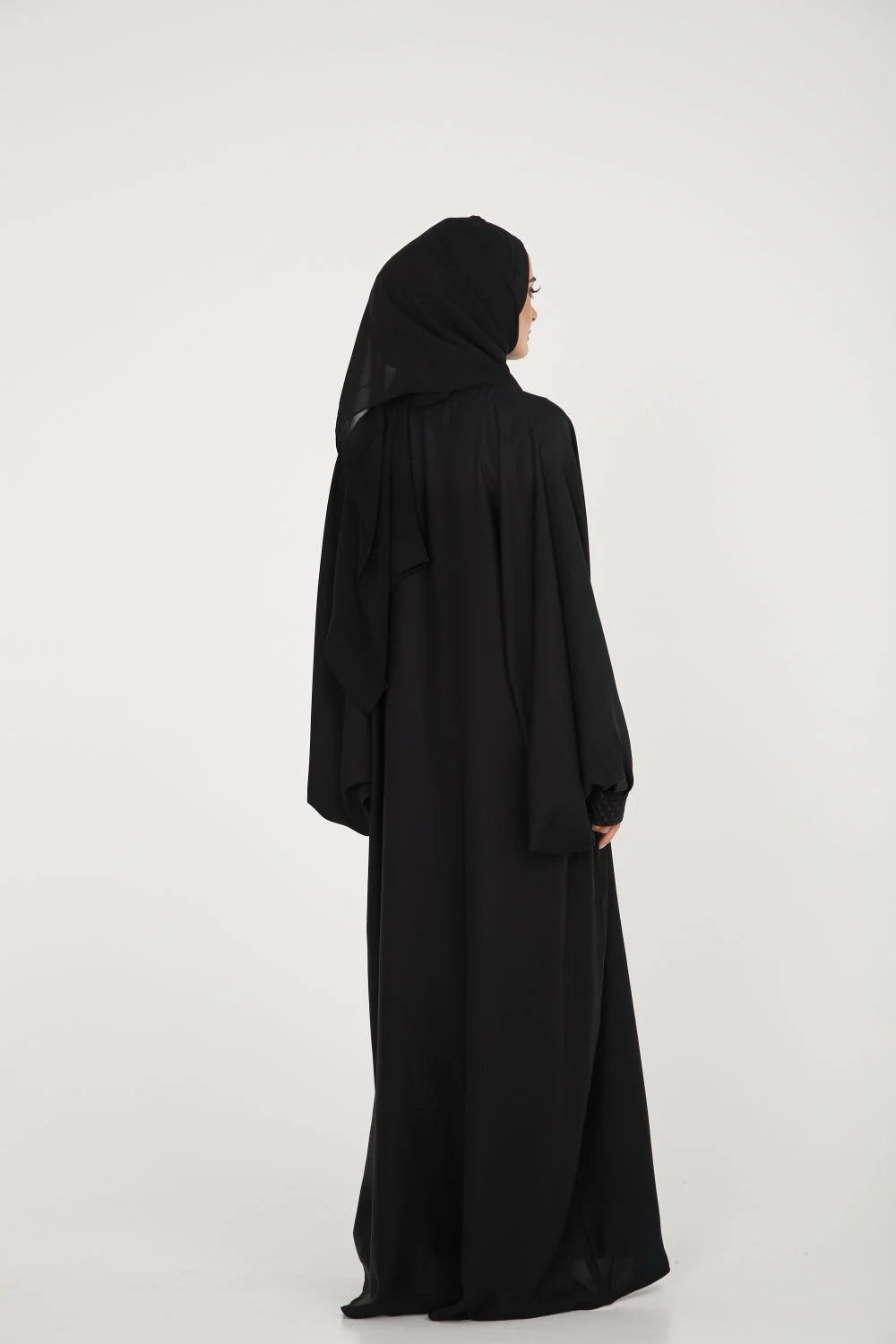 Black Batwing Abaya with Cuff Detailing - Image 6