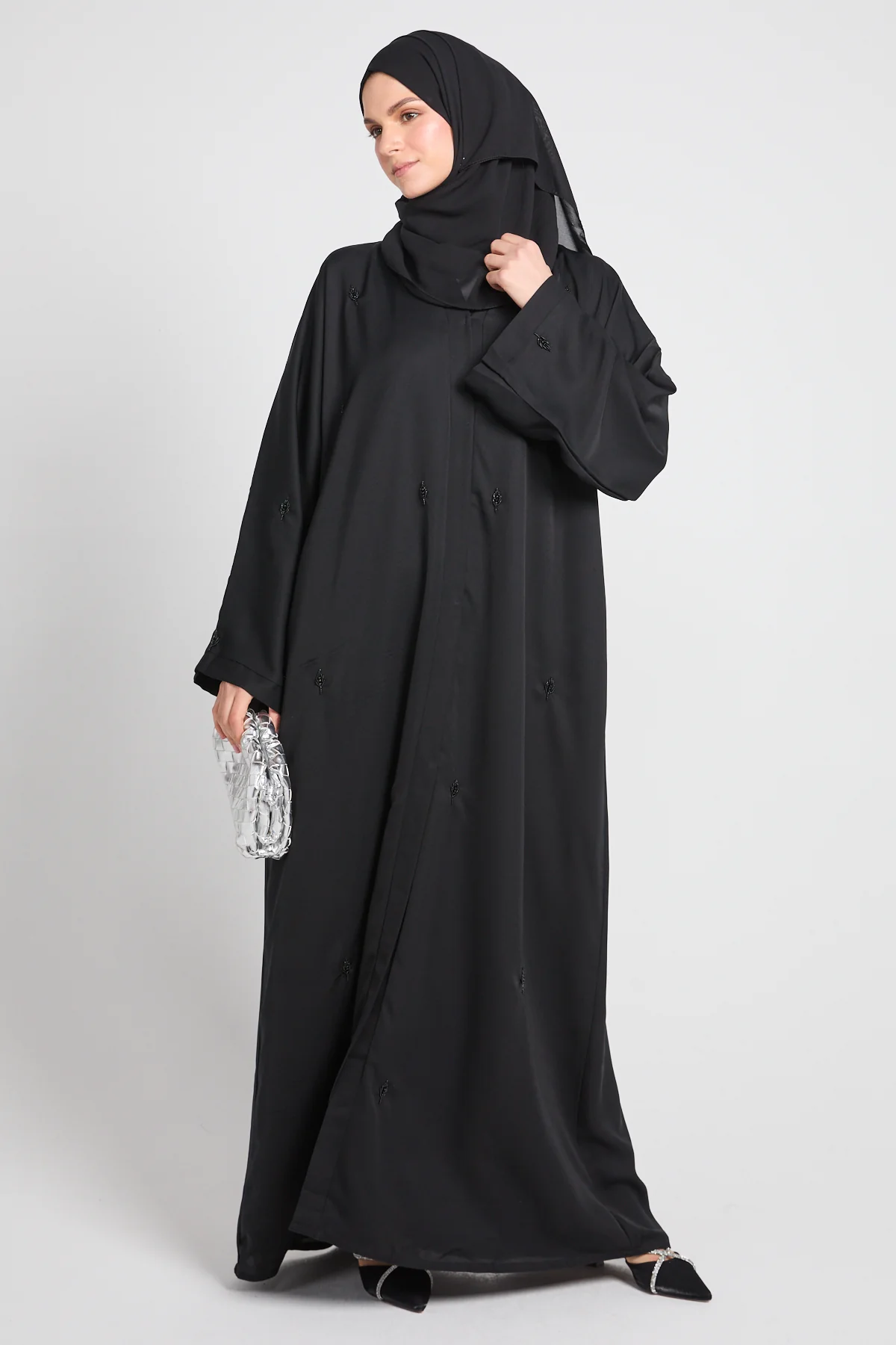 Black Botanique Embellished Open Abaya - Image 3