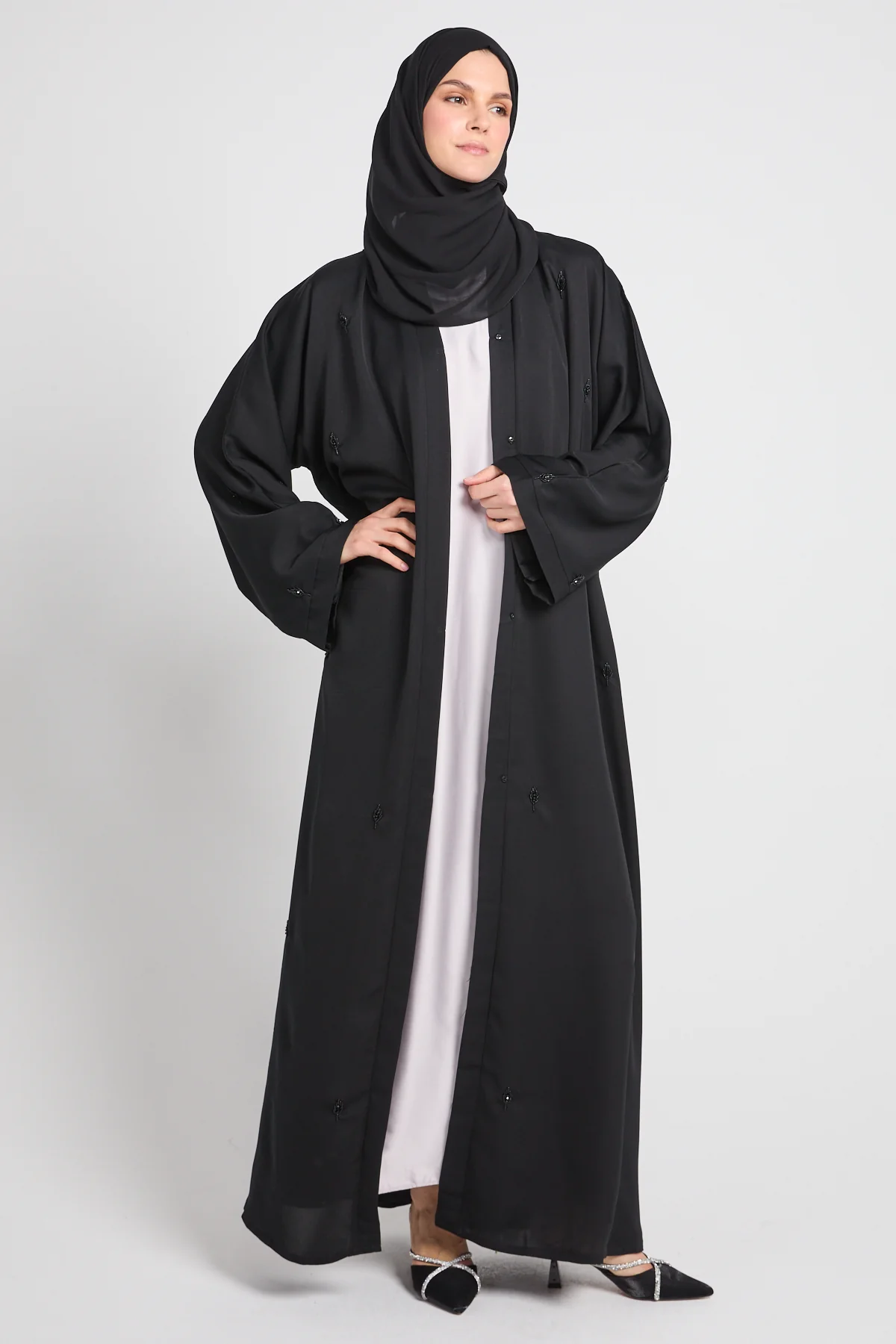 Black Botanique Embellished Open Abaya - Image 4