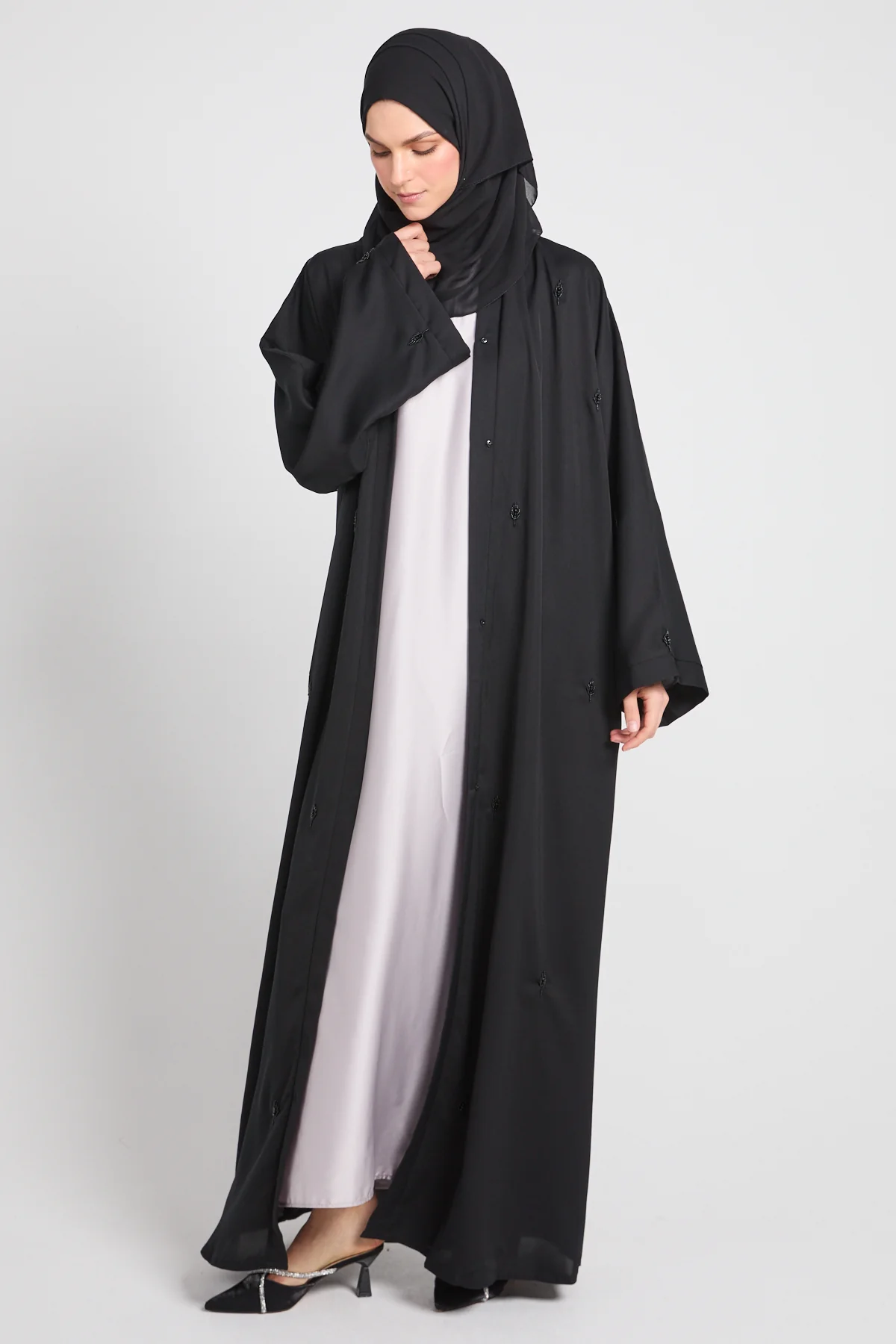 Black Botanique Embellished Open Abaya - Image 7