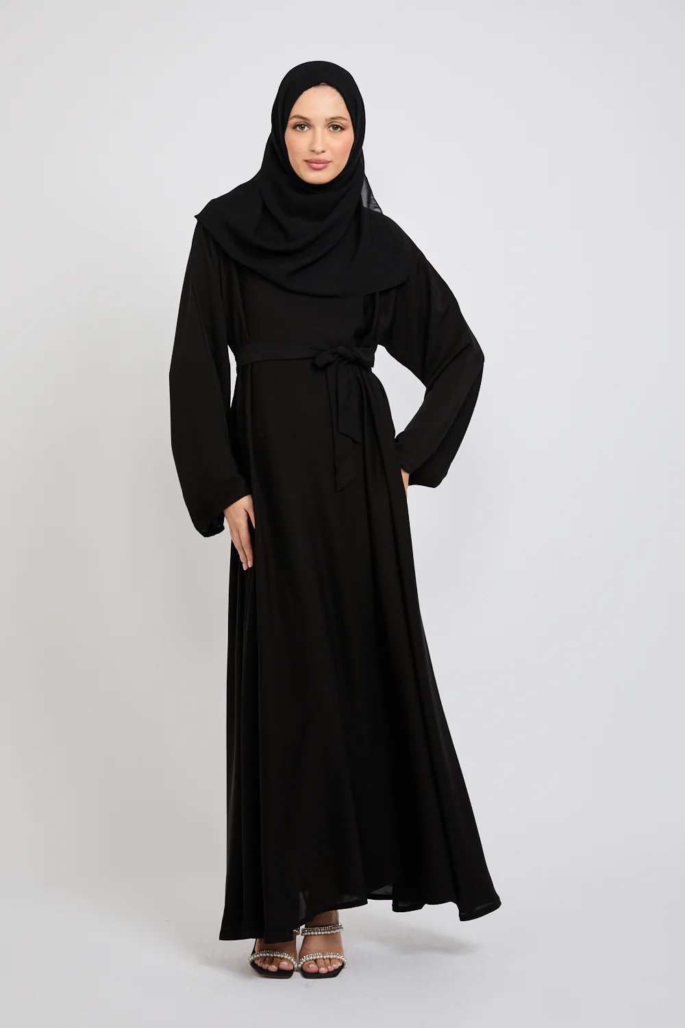 Black Umbrella Cut Closed Abaya - Image 6