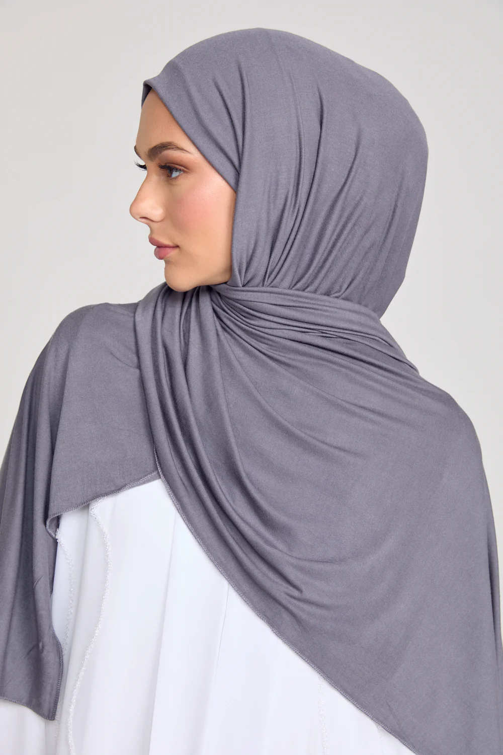 Charcoal Jersey Hijab - Image 4