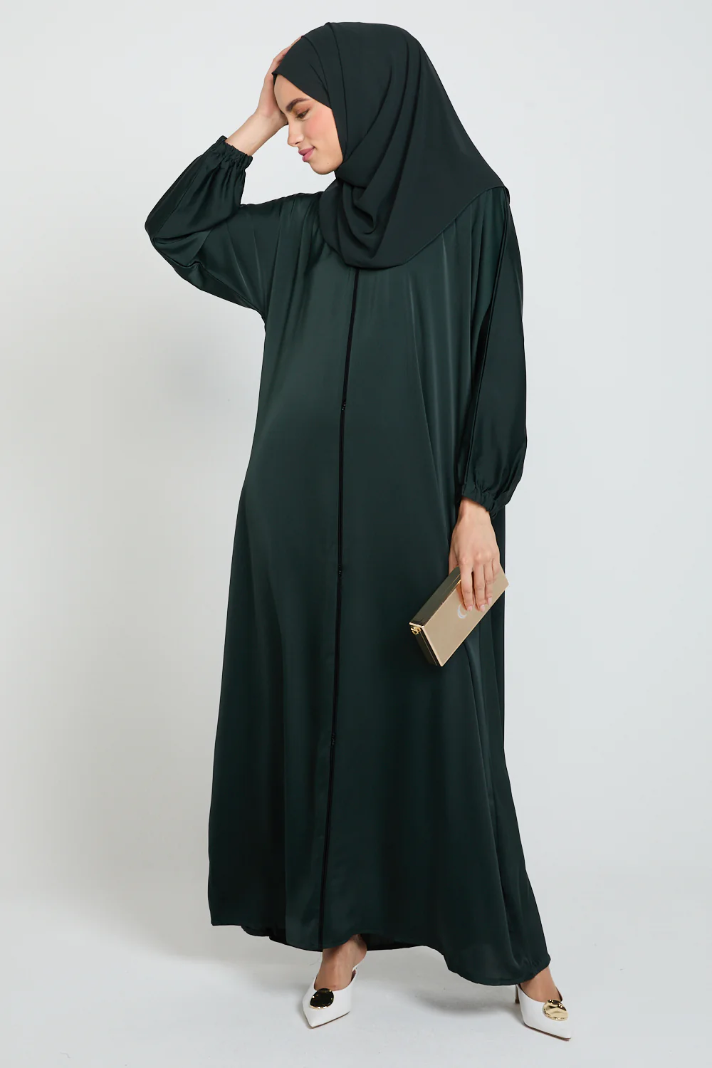 Classic Closed Abaya with Dainty Detailing - Forest Green - Image 5