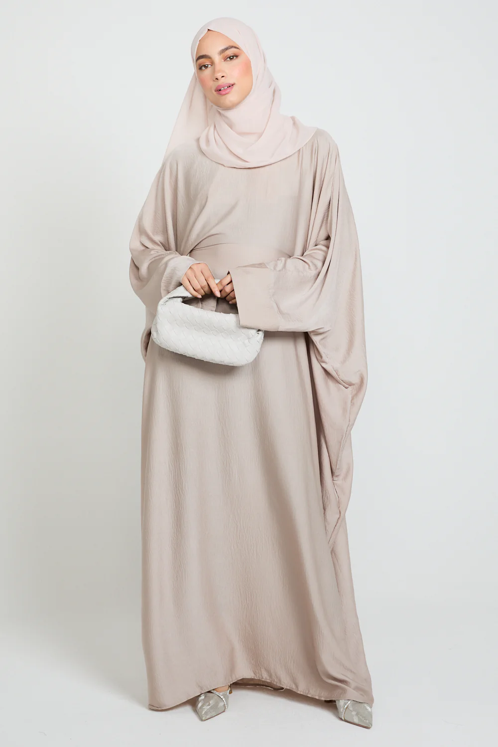 Classic Soft Sheen Closed Abaya with Inner Belt - Mink Mist - Image 3