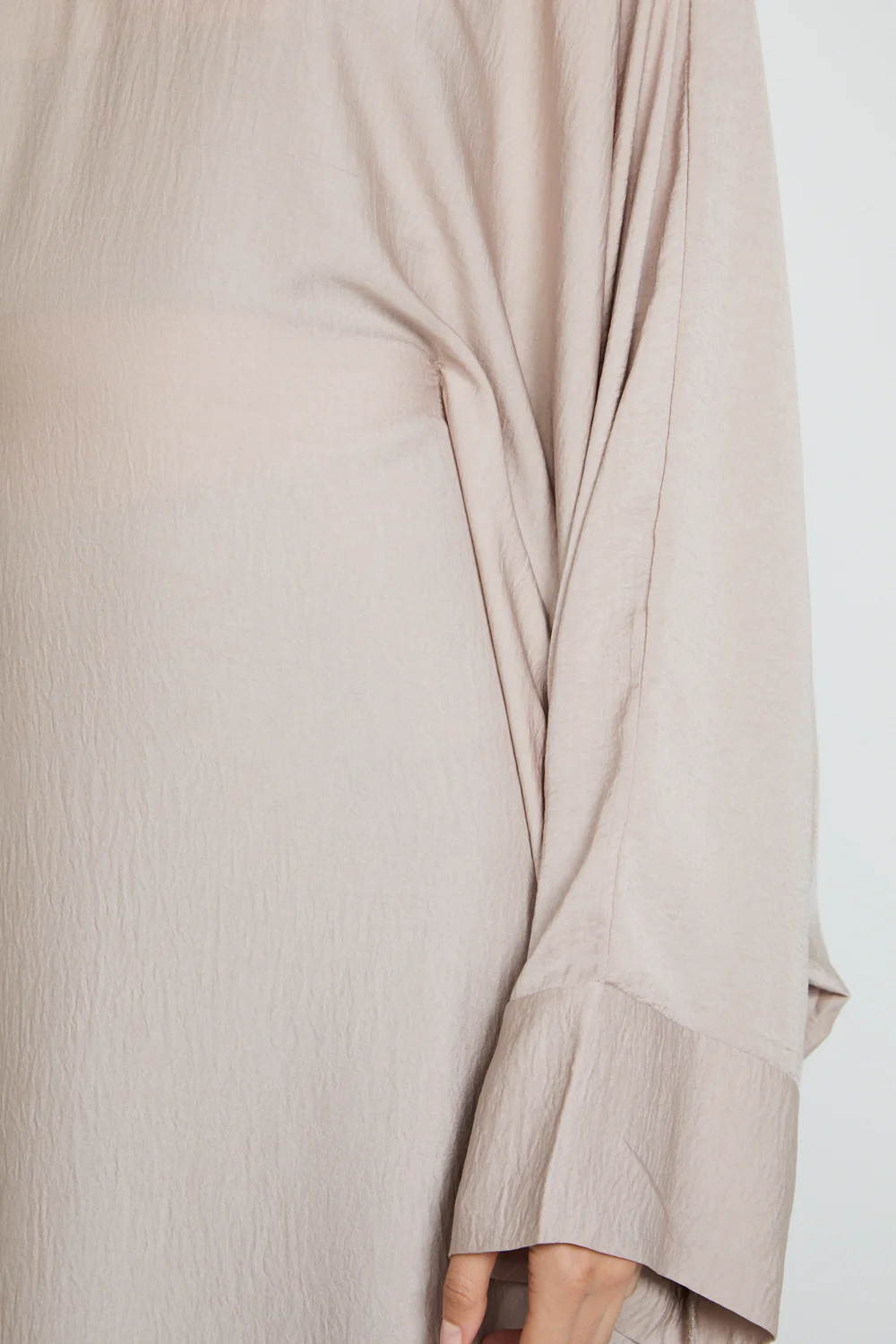 Classic Soft Sheen Closed Abaya with Inner Belt - Mink Mist - Image 4