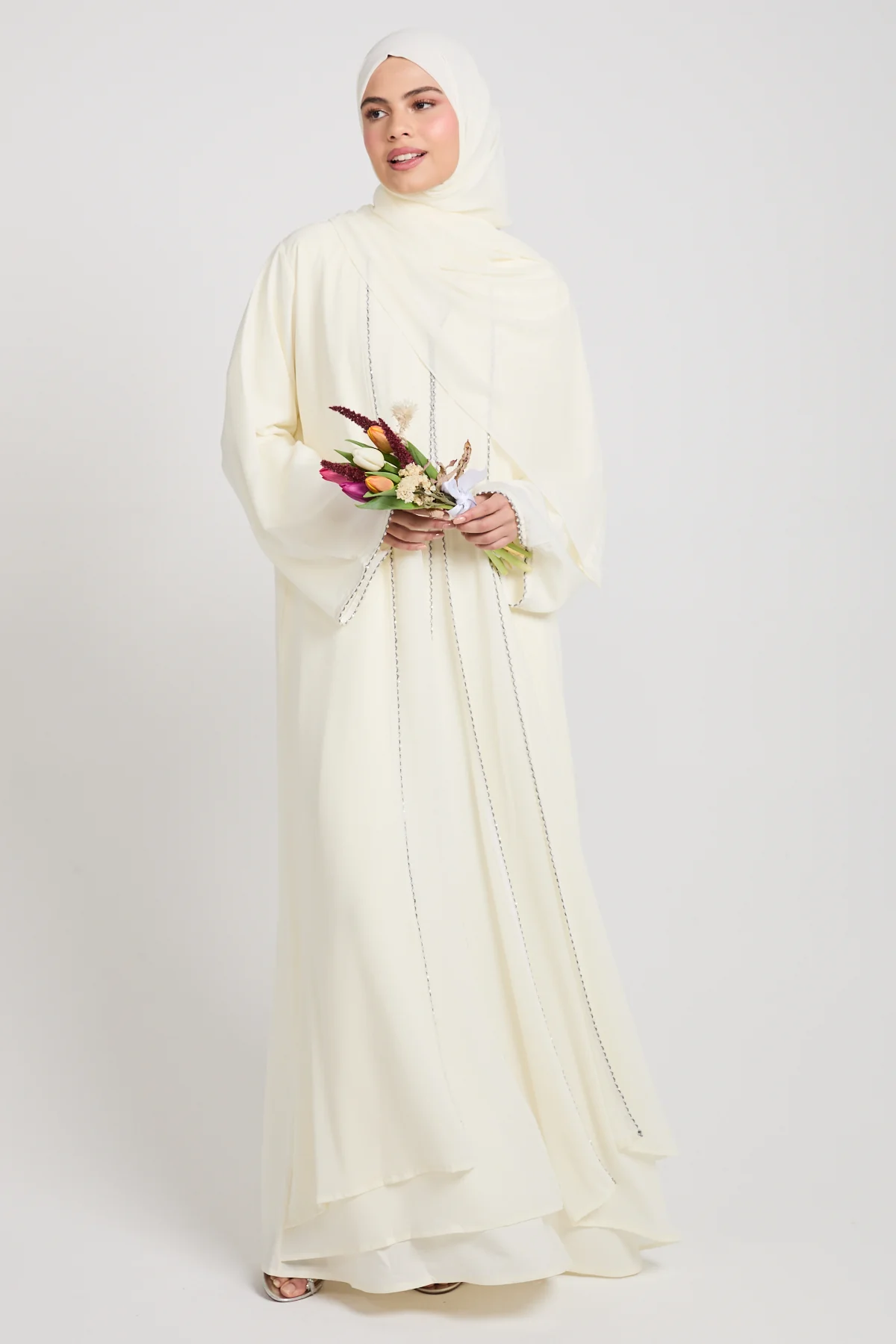 Closed Abaya with Draped Chiffon – Vanilla Mist