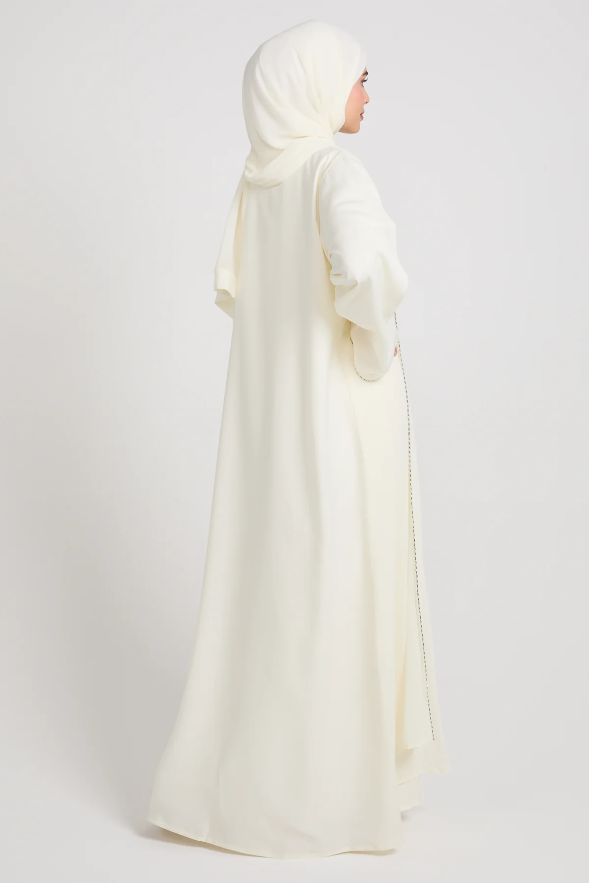 Closed Abaya with Draped Chiffon – Vanilla Mist - Image 6