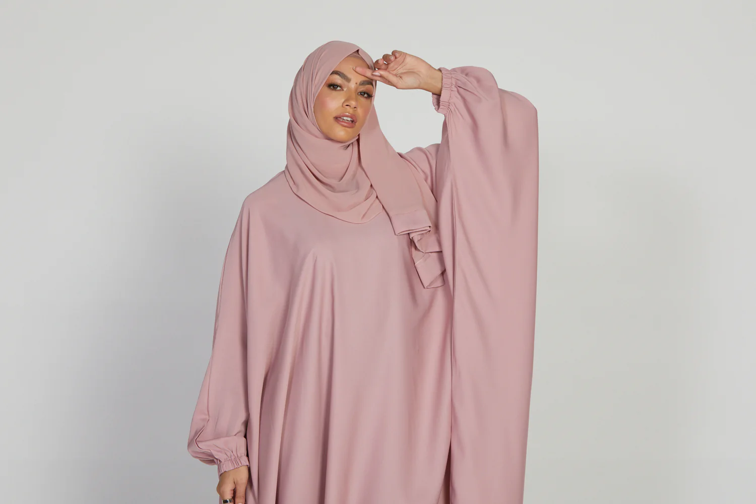 Closed Farasha with Elasticated Cuff - Blush - Image 9