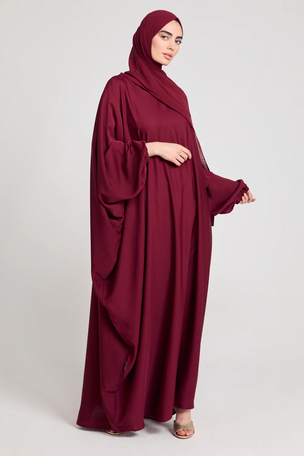Closed Farasha with Elasticated Cuff - Maroon - Image 5