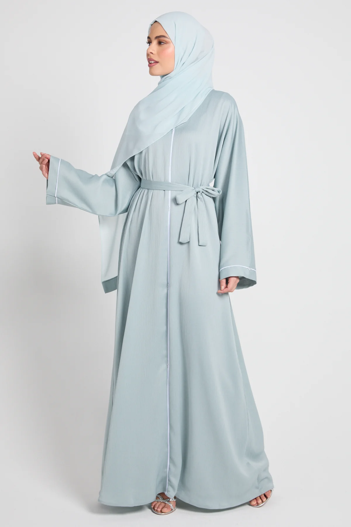 Closed Textured Abaya with Dainty Detailing - Dusky Powder Blue - Image 4