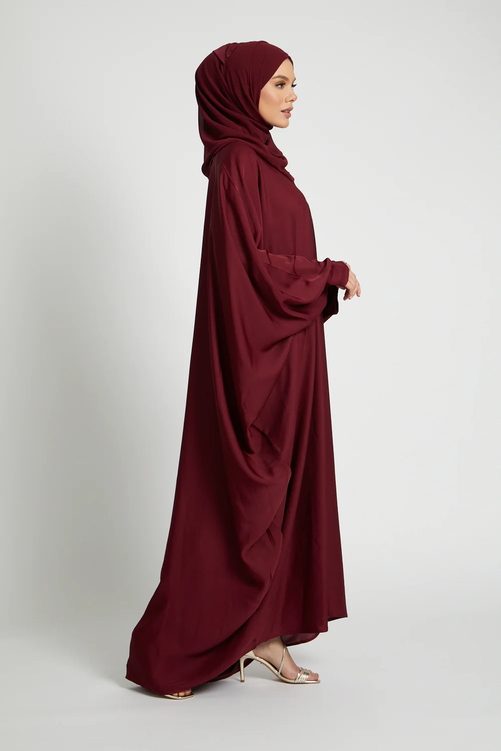 Deep Maroon Closed Farasha - Image 5