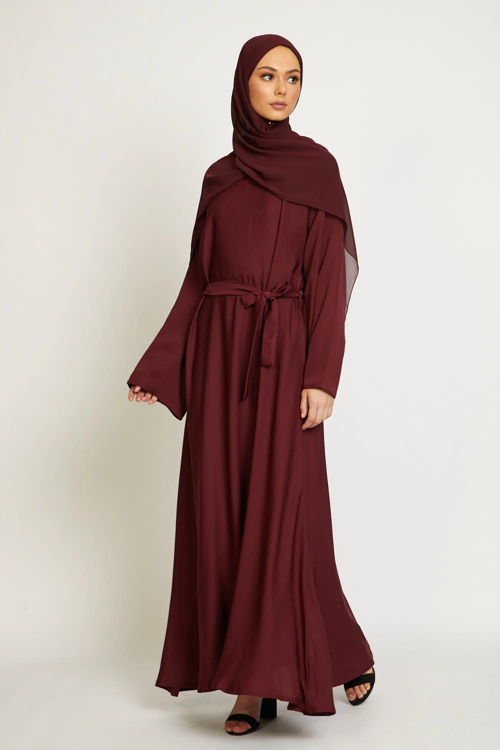 Deep Maroon Umbrella Cut Closed Abaya - Image 6