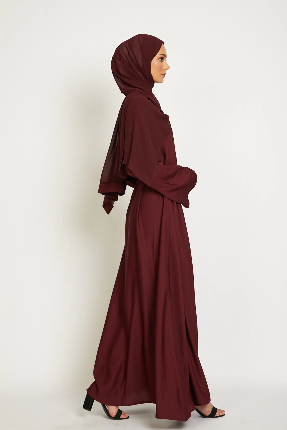 Deep Maroon Umbrella Cut Closed Abaya - Image 8