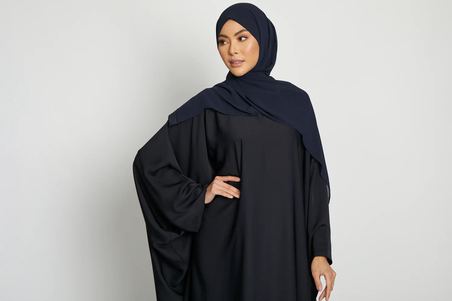 Deep Navy Closed Farasha - Image 8