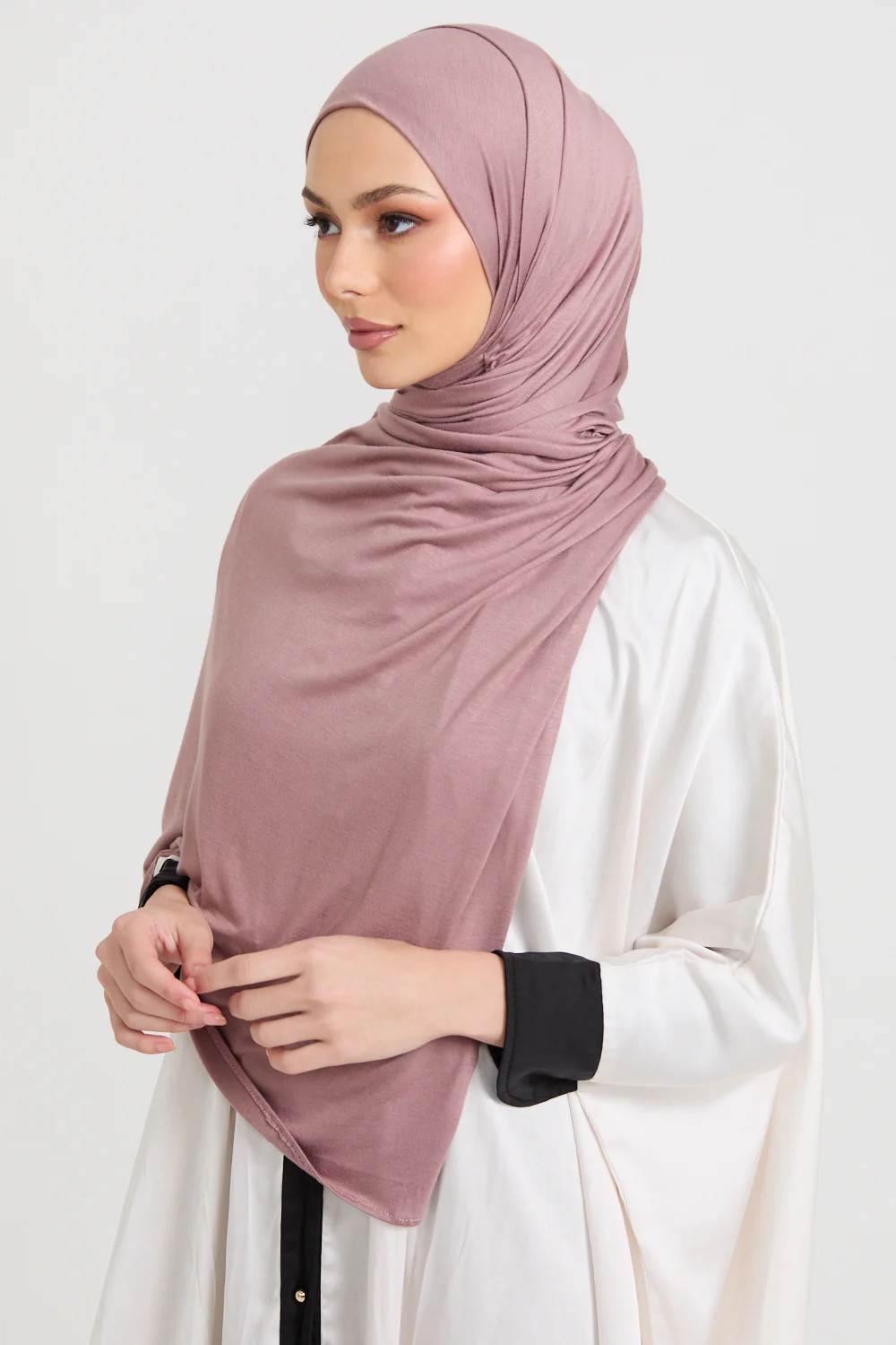 Dusty Rose Jersey Hijab - Image 4