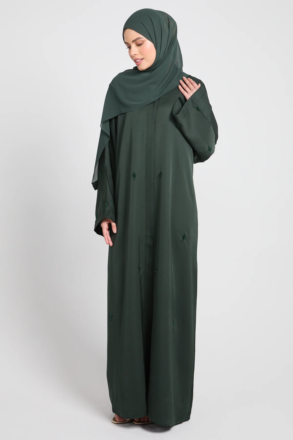 Emerald Botanique Embellished Open Abaya - Image 10
