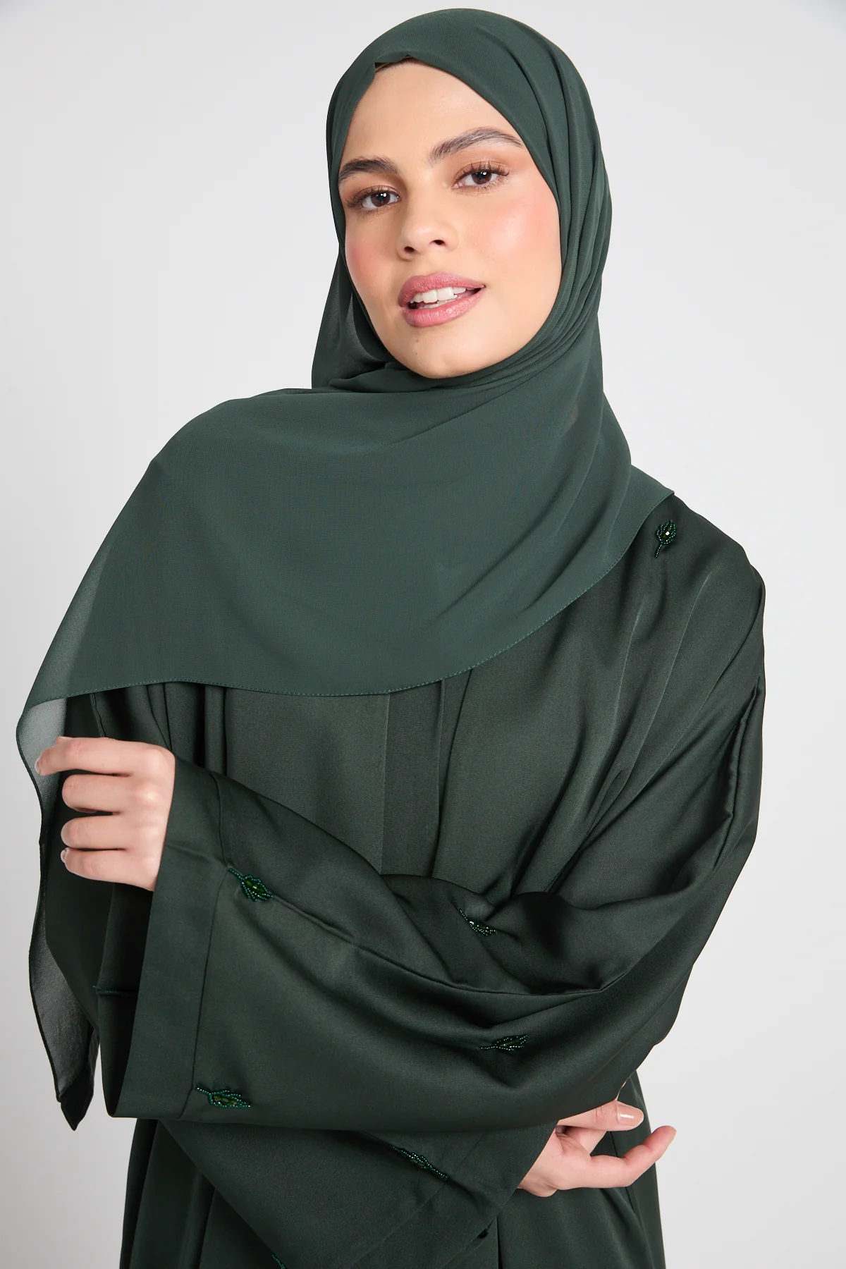 Emerald Botanique Embellished Open Abaya - Image 2