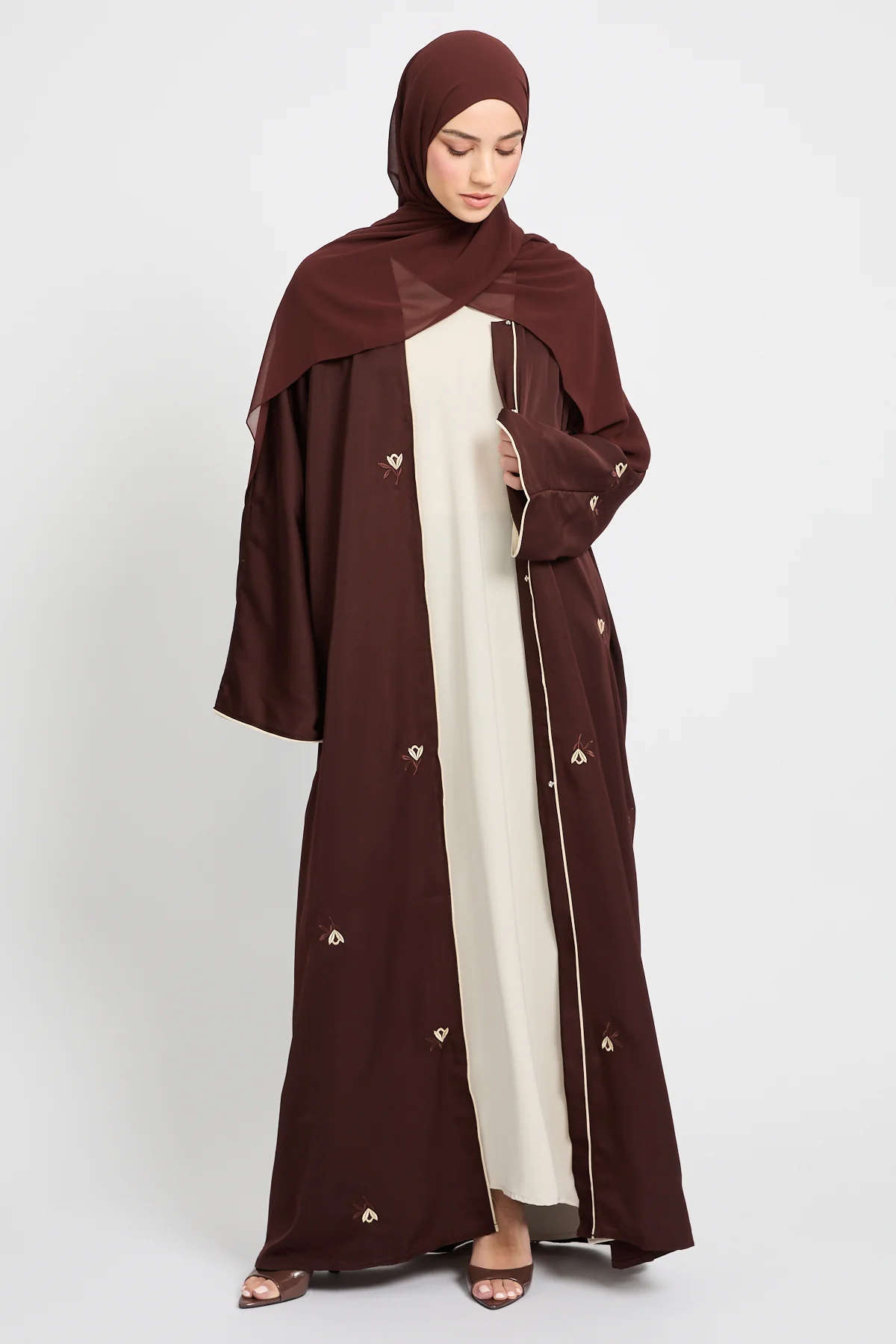 Espresso Noir Embroidered Open Abaya - Image 5