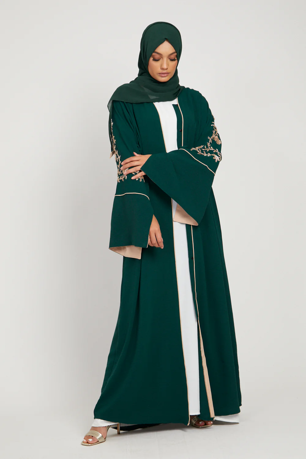 Floral Embellished Contrast Cuff Open Abaya - Emerald Green - Image 4