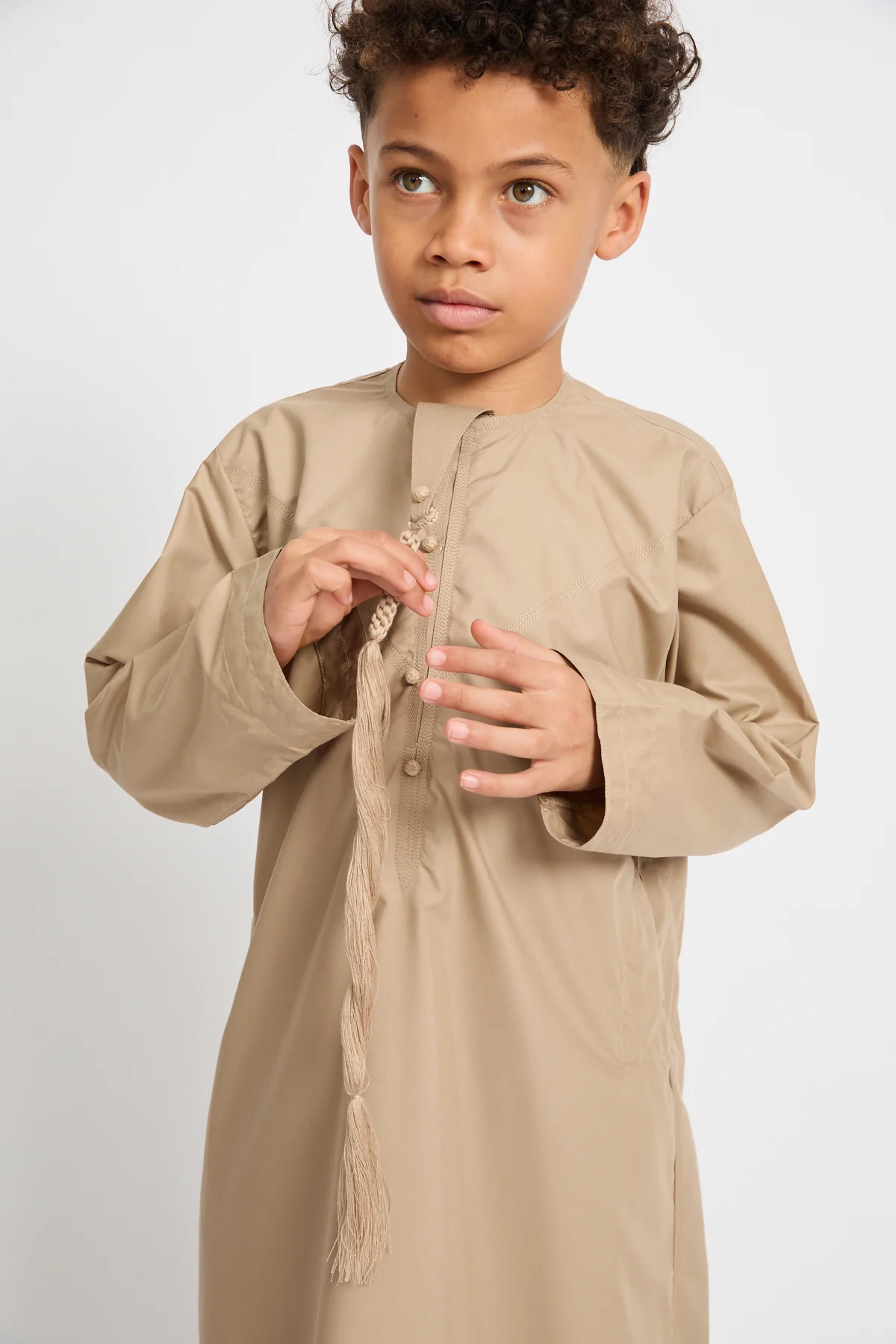 Junior Boys Premium Emirati Thobe - Sahara Desert - Image 2