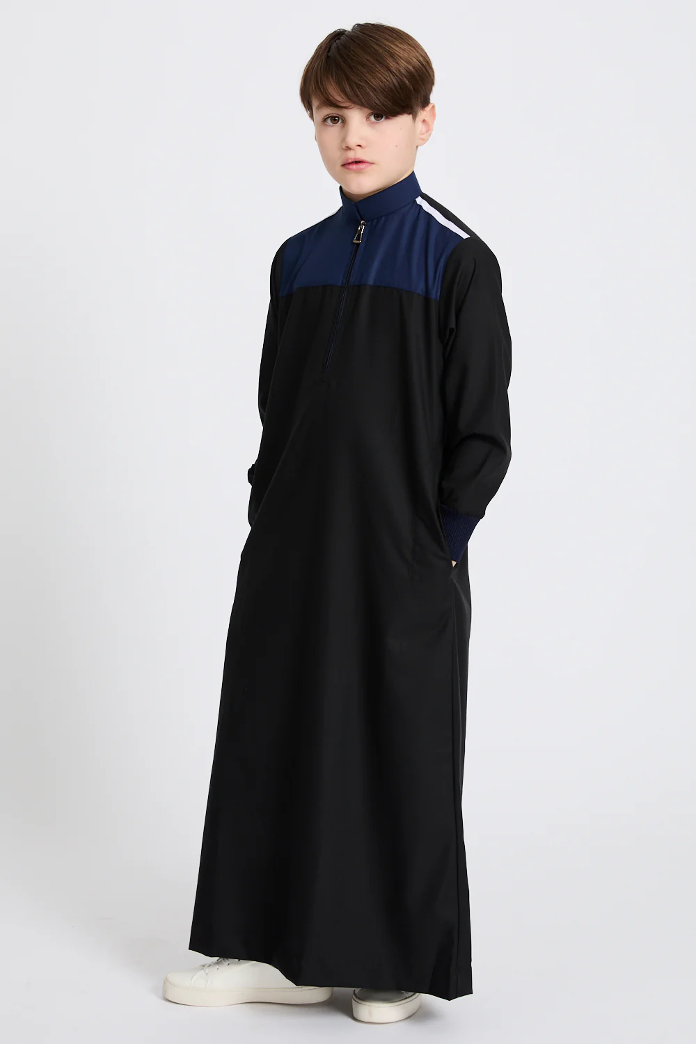 Junior Boys Premium Kuwaiti Thobe - Black and Navy - Image 6