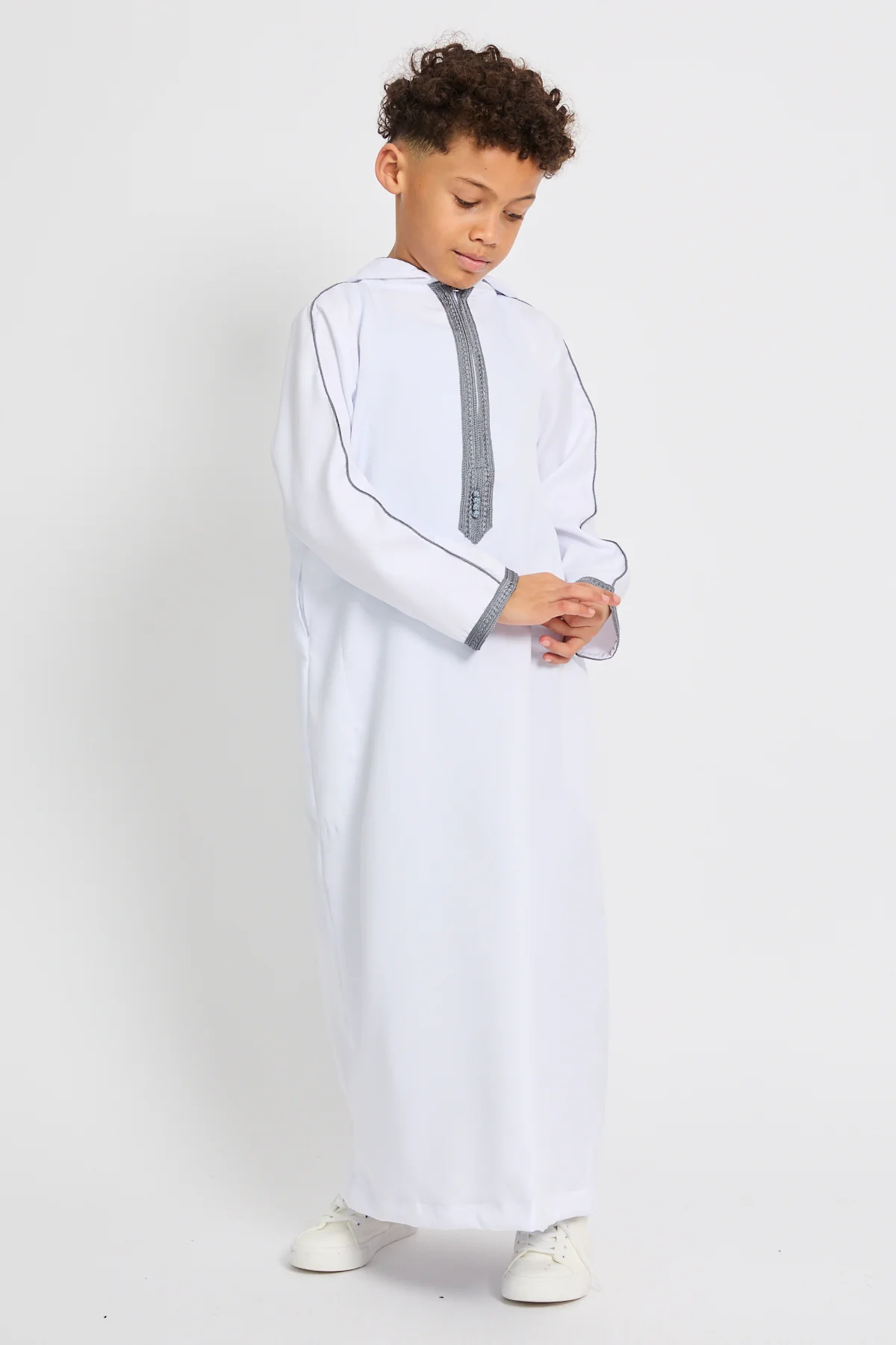 Junior Boys Premium Moroccan Thobe with Hood - White - Image 3
