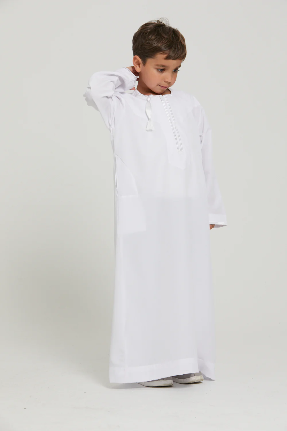 Junior Boys Premium Royal White Omani Thobe - Image 5