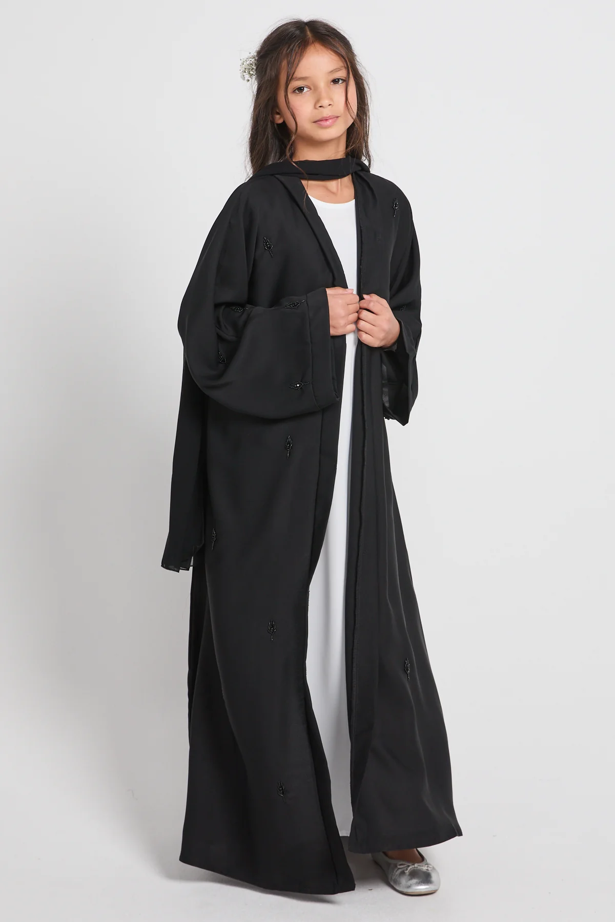 Junior Girls Black Botanique Embellished Open Abaya - Image 3