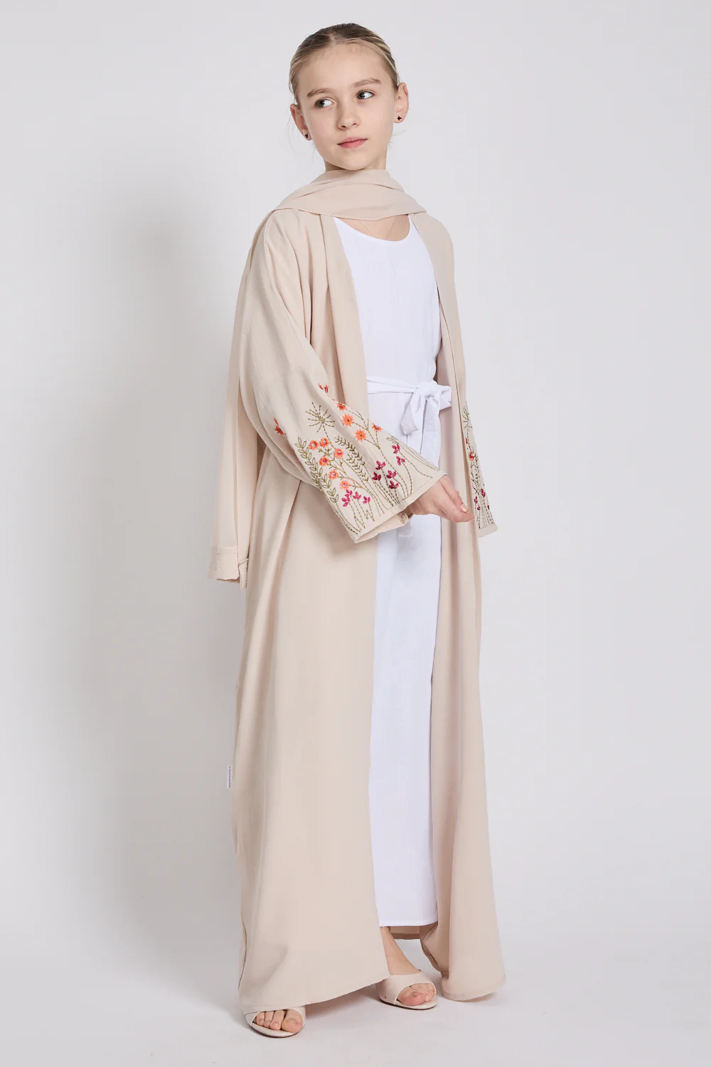 Junior Girls Blooming Embroidered Four Piece Open Abaya Set - Natural - Image 6
