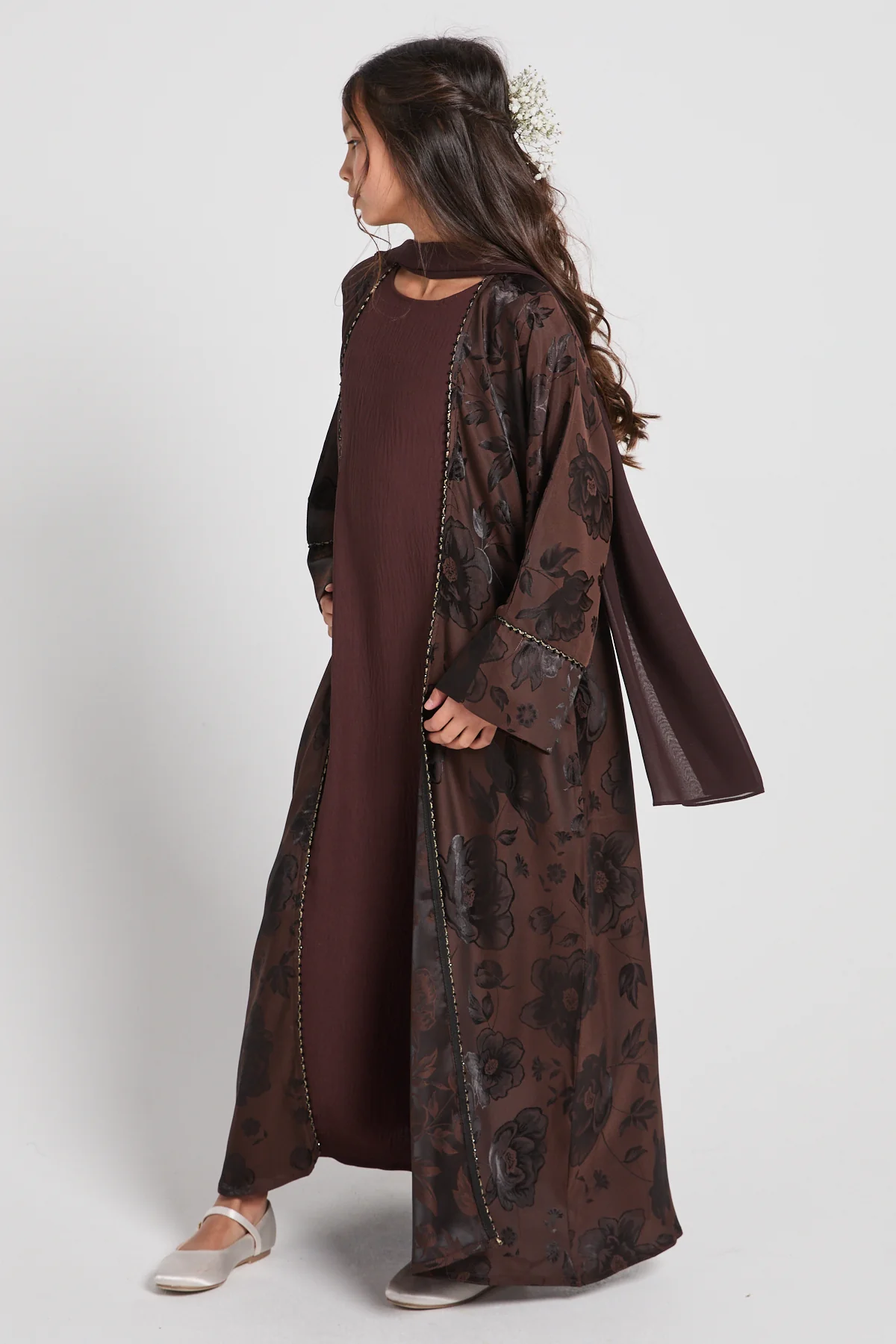 Junior Girls Botanical Cocoa Noir Four Piece Abaya Set - Limited Edition - Image 6