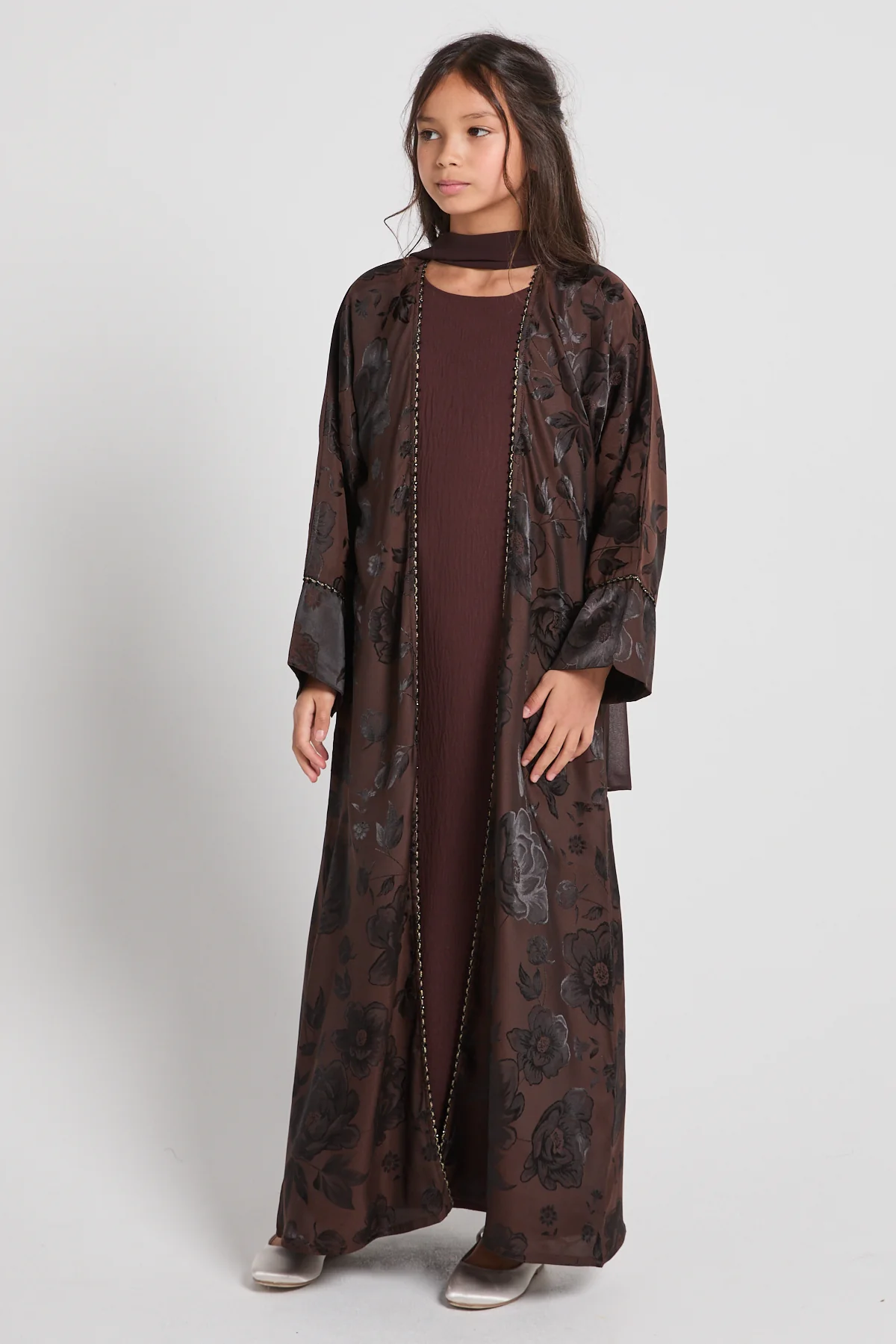 Junior Girls Botanical Cocoa Noir Four Piece Abaya Set - Limited Edition - Image 8