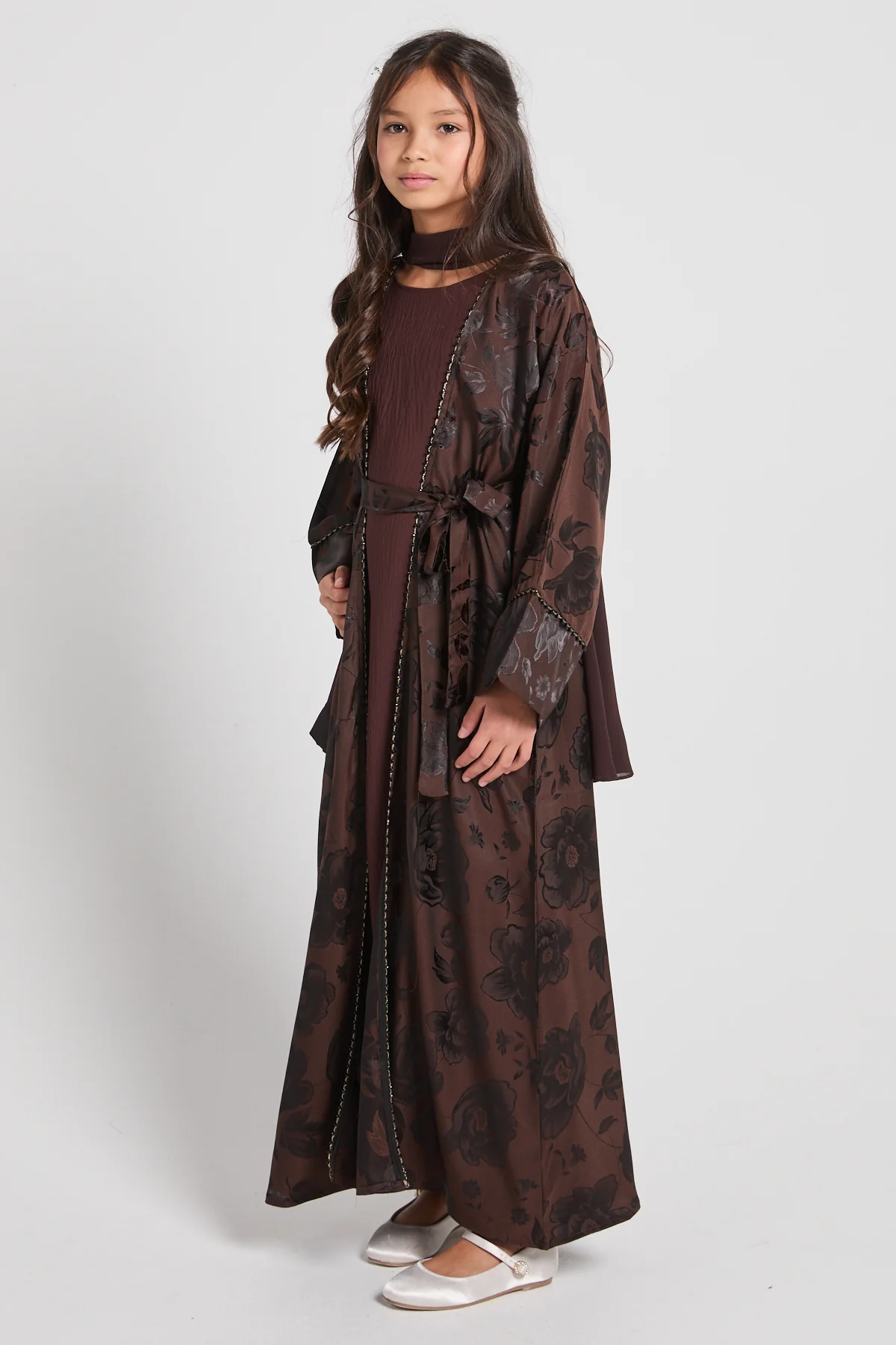 Junior Girls Botanical Cocoa Noir Four Piece Abaya Set - Limited Edition - Image 9