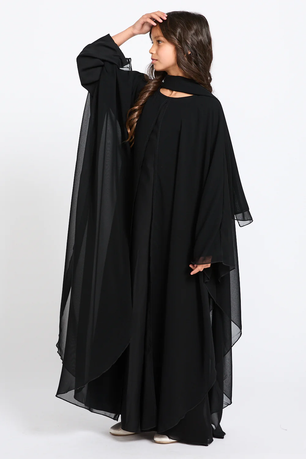 Junior Girls Closed Abaya with Butterfly Cut Chiffon Overlay - Black - Image 9