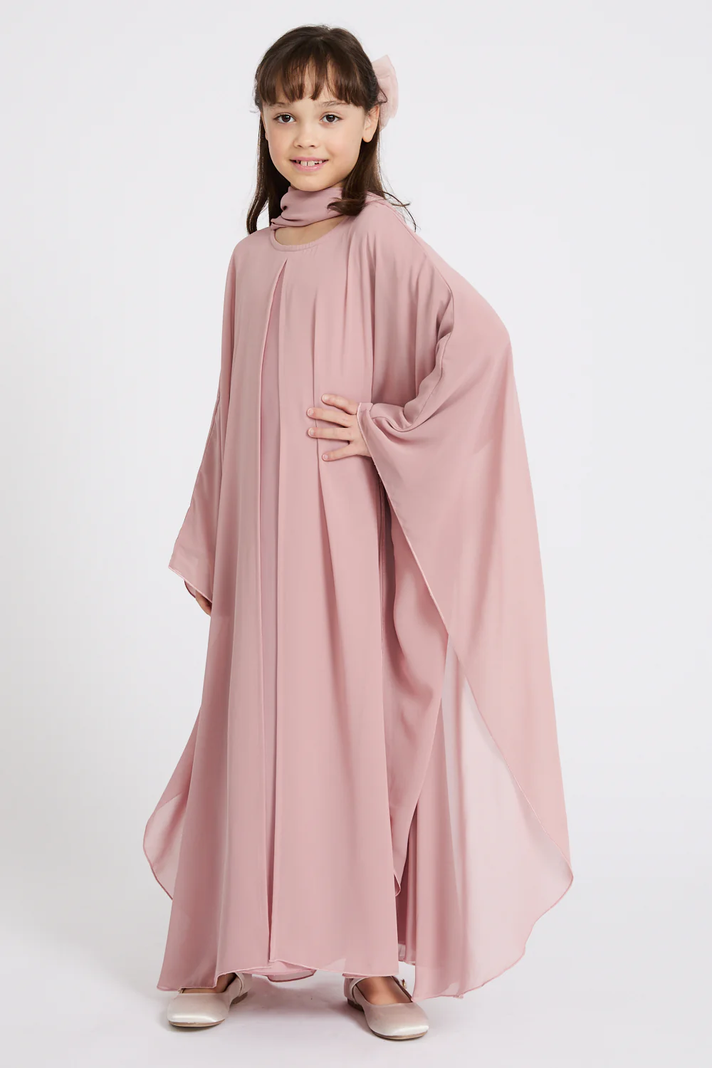 Junior Girls Closed Abaya with Butterfly Cut - Blushing Rose - Image 5