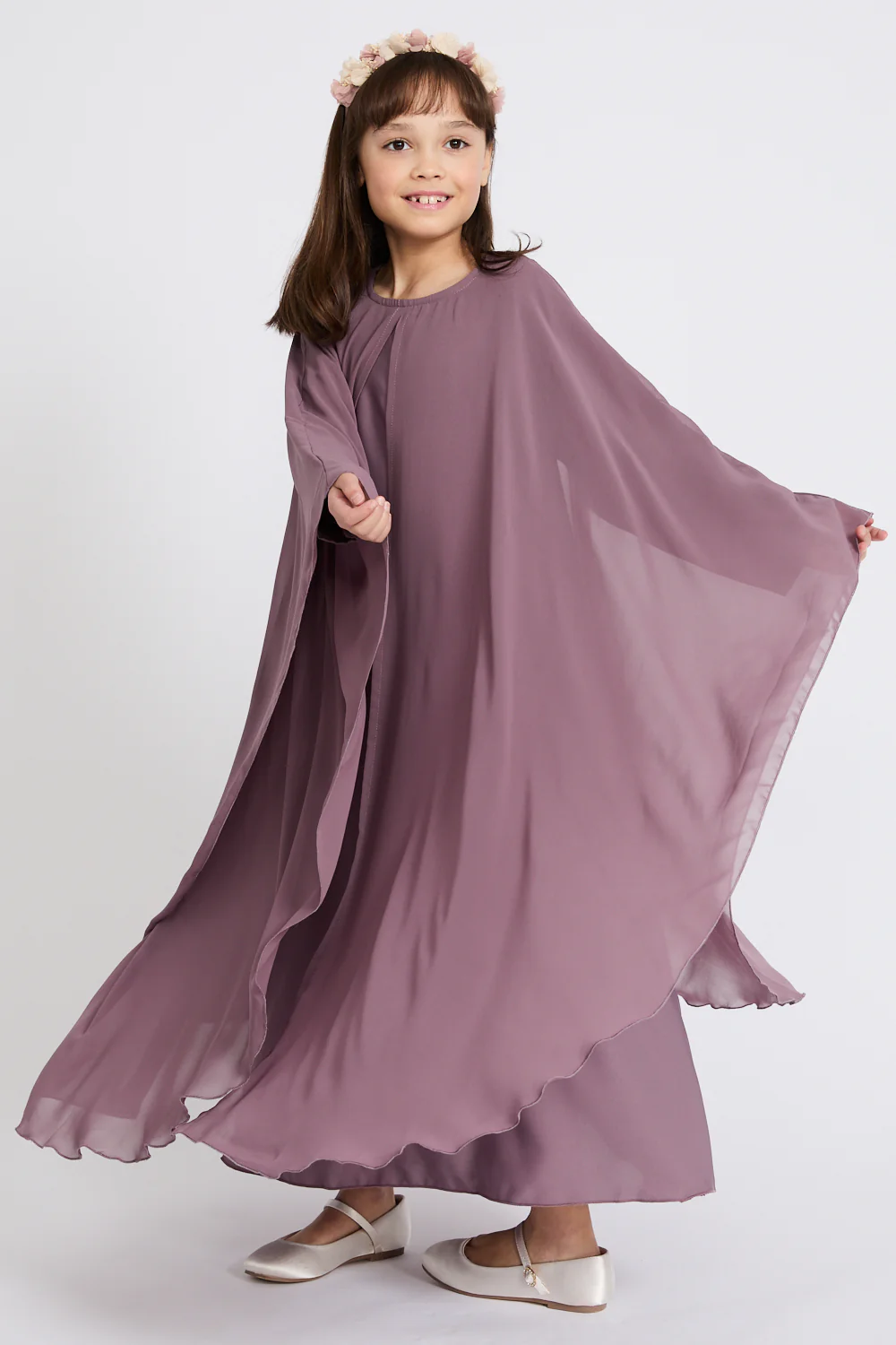 Junior Girls Closed Abaya with Butterfly Cut - Lilac Mauve - Image 4