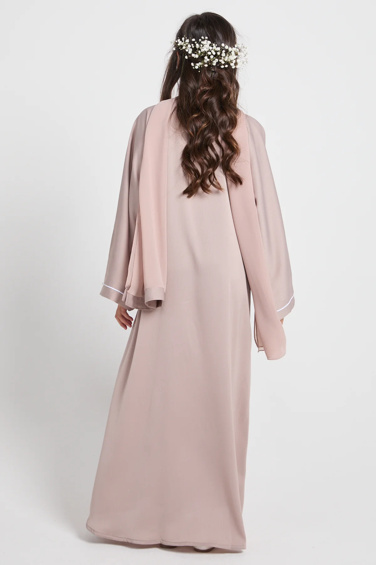 Junior Girls Closed Textured Abaya with Dainty Detailing - Blush Sand - Image 4