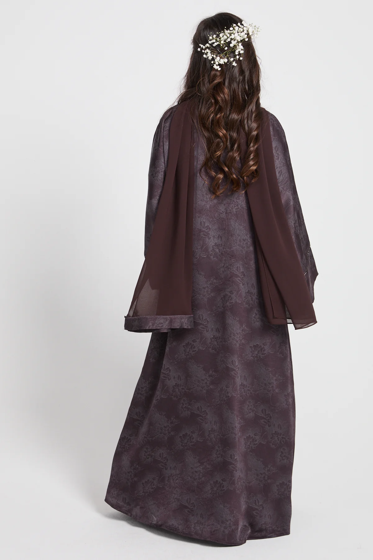 Junior Girls Mulberry Night Four Piece Abaya Set - Limited Edition - Image 5