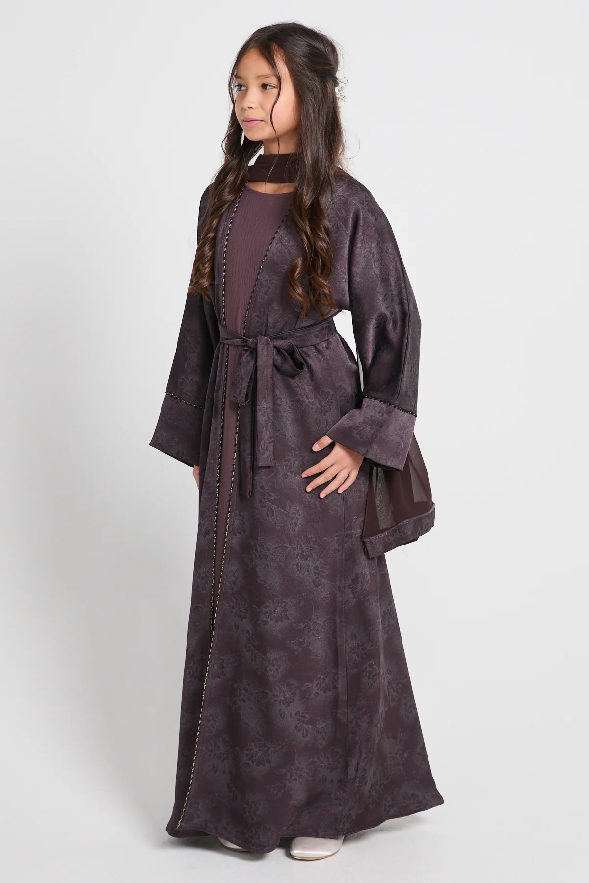 Junior Girls Mulberry Night Four Piece Abaya Set - Limited Edition - Image 8