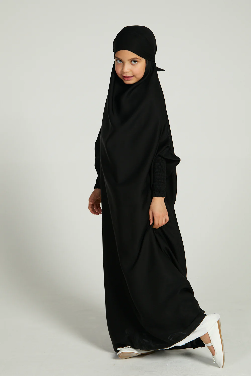 Junior Girls One Piece Full Length Jilbab/ Prayer Abaya - Black - Image 4