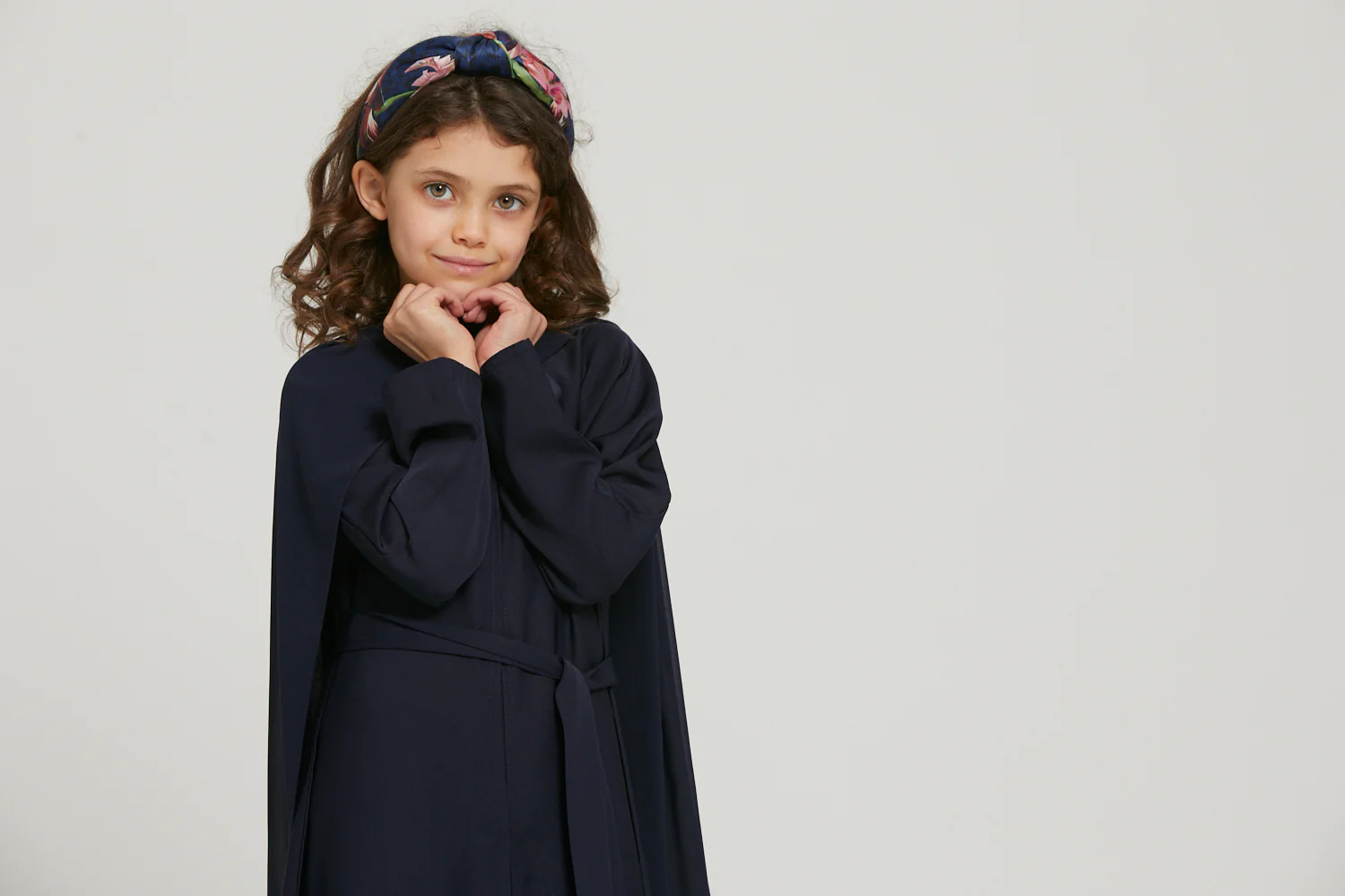 Junior Girls Open Abaya - Navy - Image 9