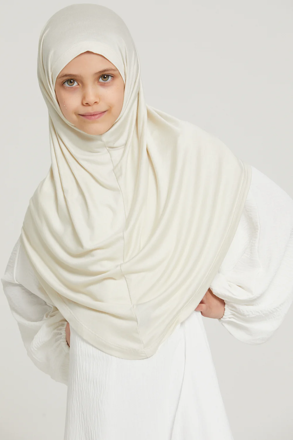 Junior Girls Premium Jersey Khimar - Off White - Image 3