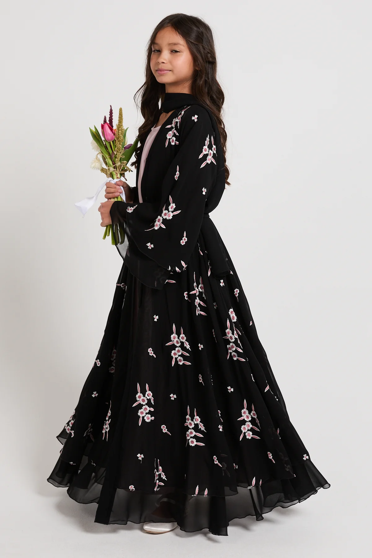 Junior Girls Premium Midnight Blossom Embroidered Chiffon Open Abaya - Image 3