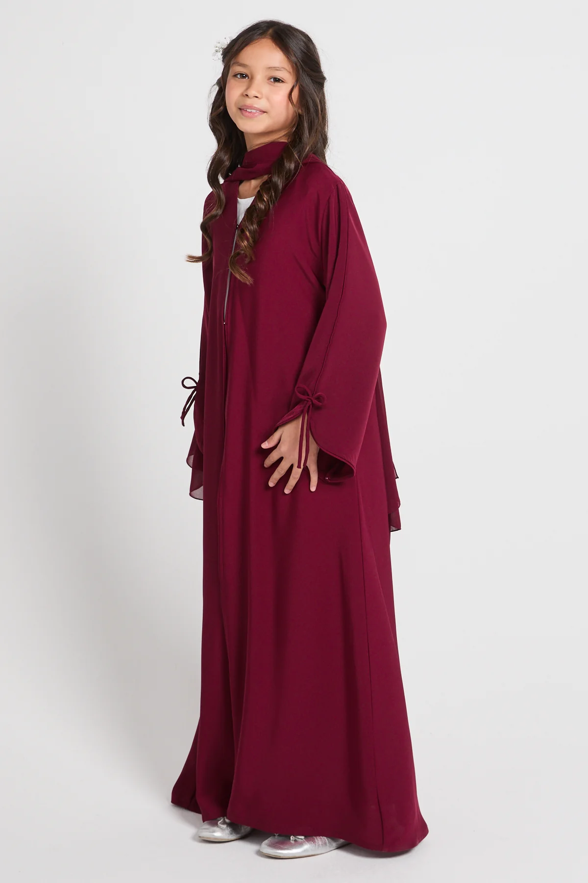 Junior Girls Premium Signature Bow Cuff Open Abaya - Pomegranate Noir - Image 10
