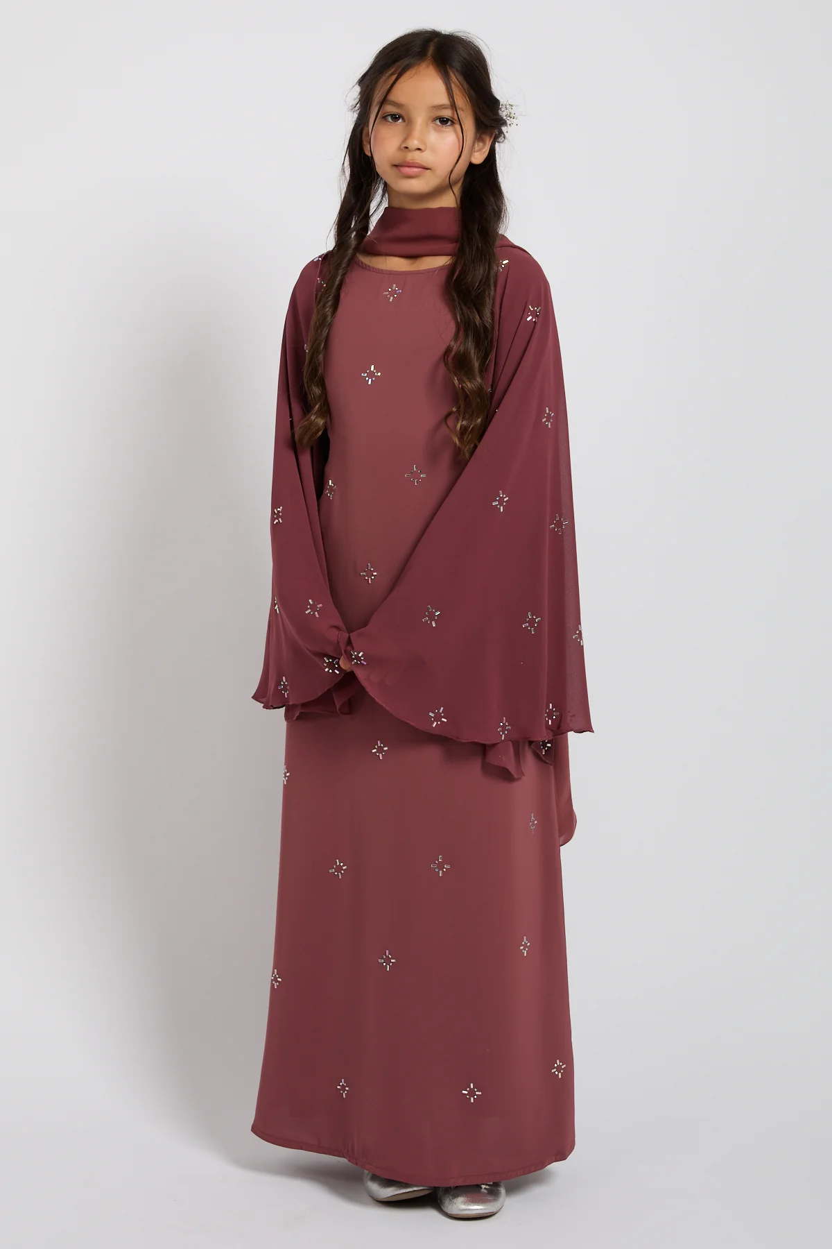 Junior Girls Premium Stardust Cape Sleeve Closed Abaya – Dusty Rosewood - Image 3
