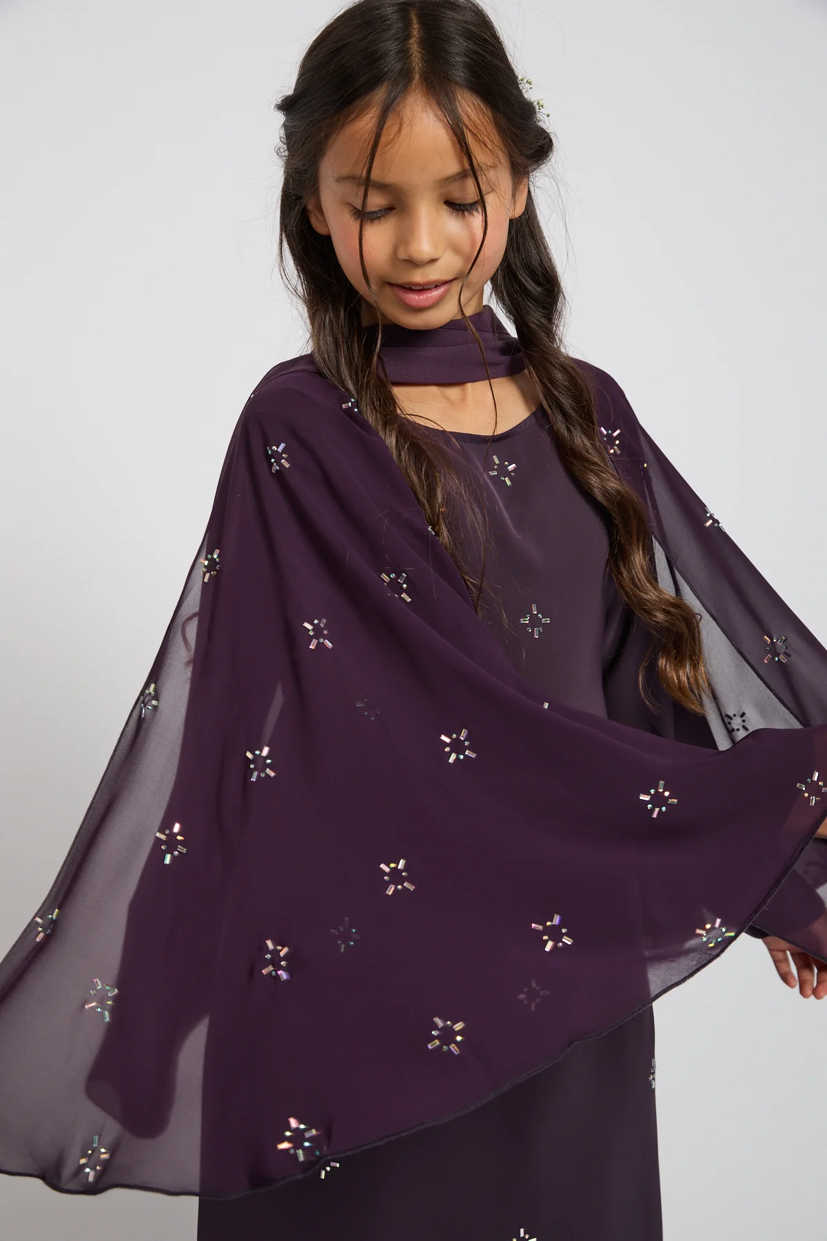 Junior Girls Premium Stardust Cape Sleeve Closed Abaya – Midnight Plum - PRE ORDER - Image 2