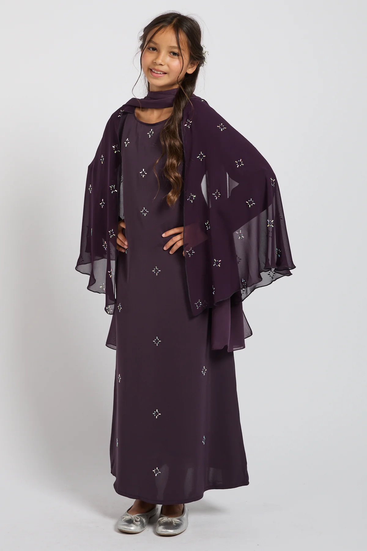 Junior Girls Premium Stardust Cape Sleeve Closed Abaya – Midnight Plum - PRE ORDER - Image 3