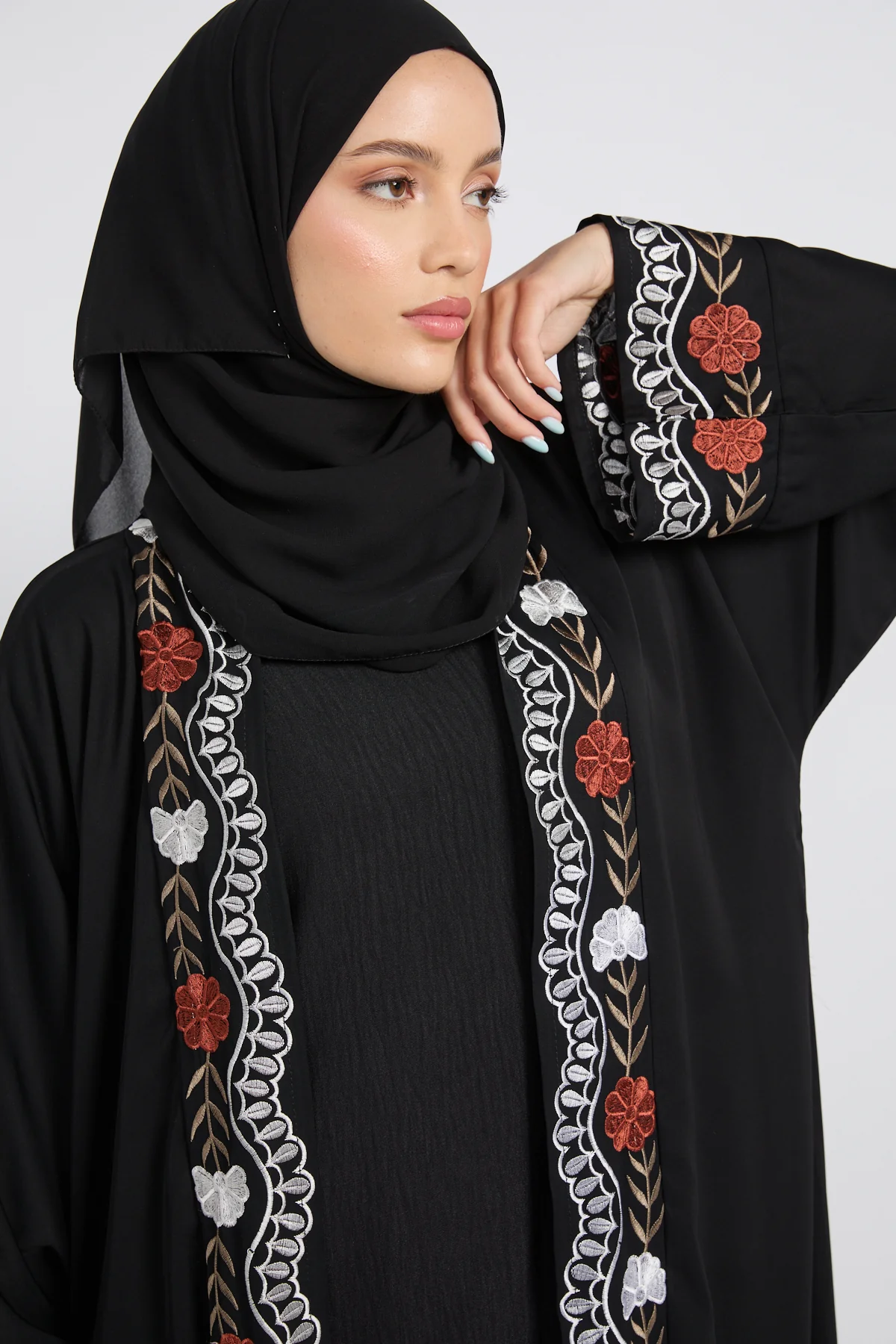 Junior Girls Royal Garden Embroidered Four Piece Abaya Set - Black - Image 2