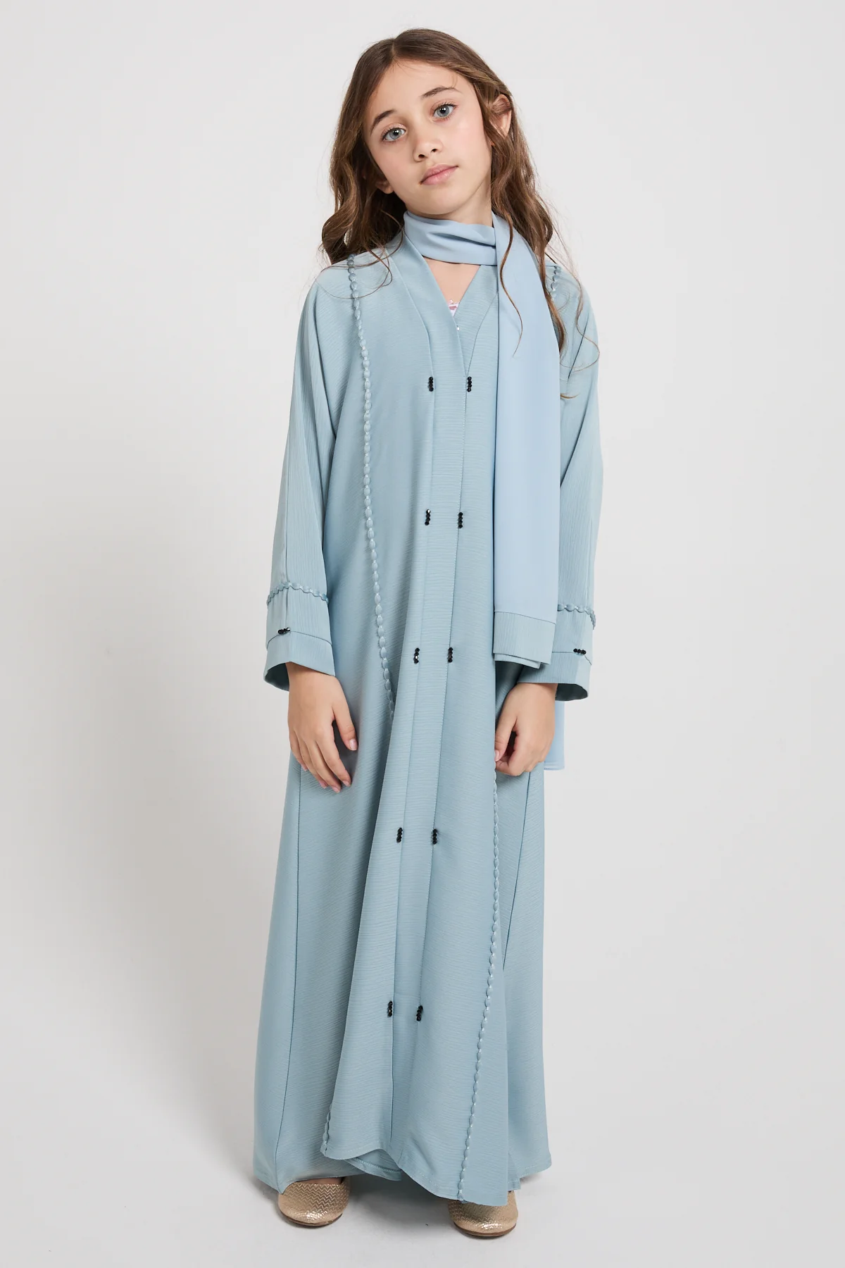 Junior Girls Textured Dainty Detail Closed Abaya - Powder Blue - Image 3