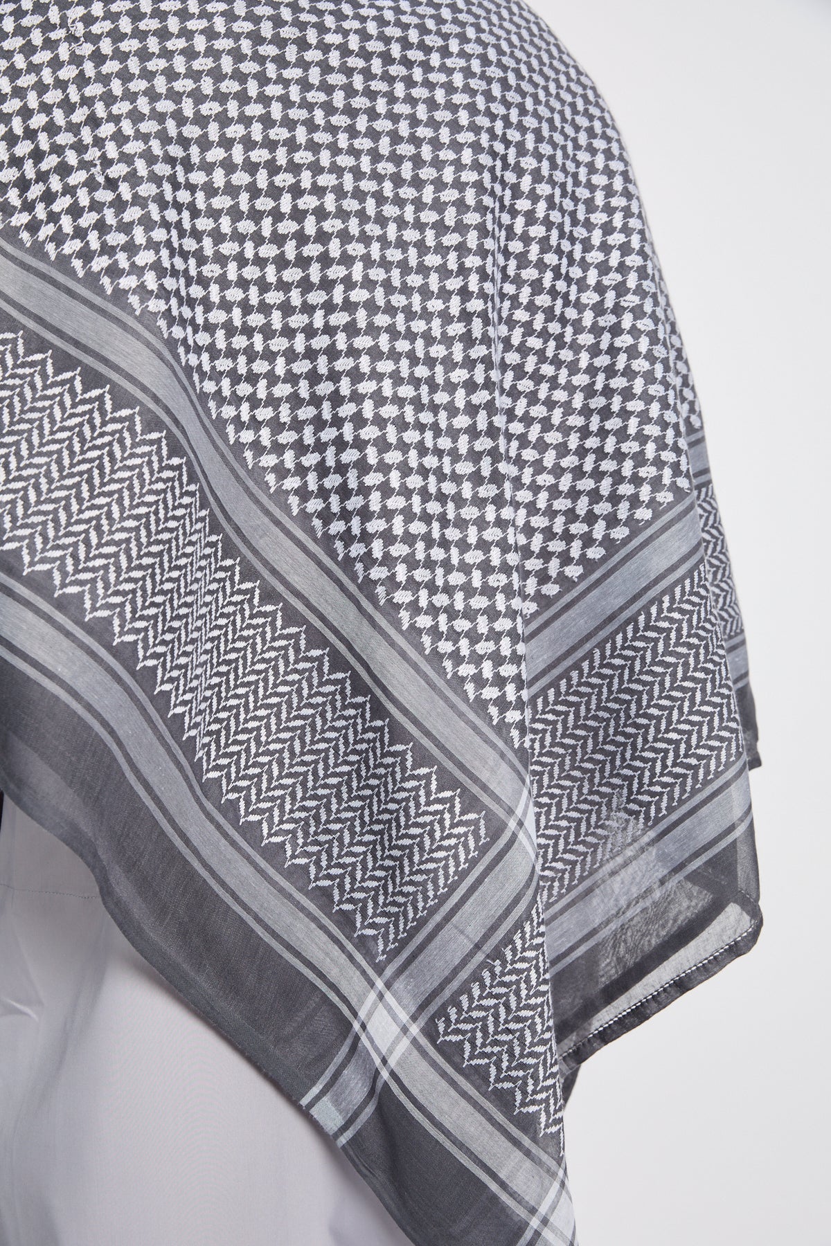 Keffiyeh Scarf - Charcoal Grey - Image 3